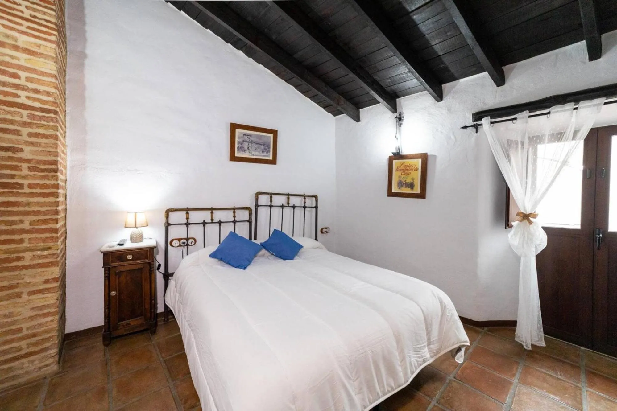 Bedroom, Bed in Hotel Posada del Bandolero