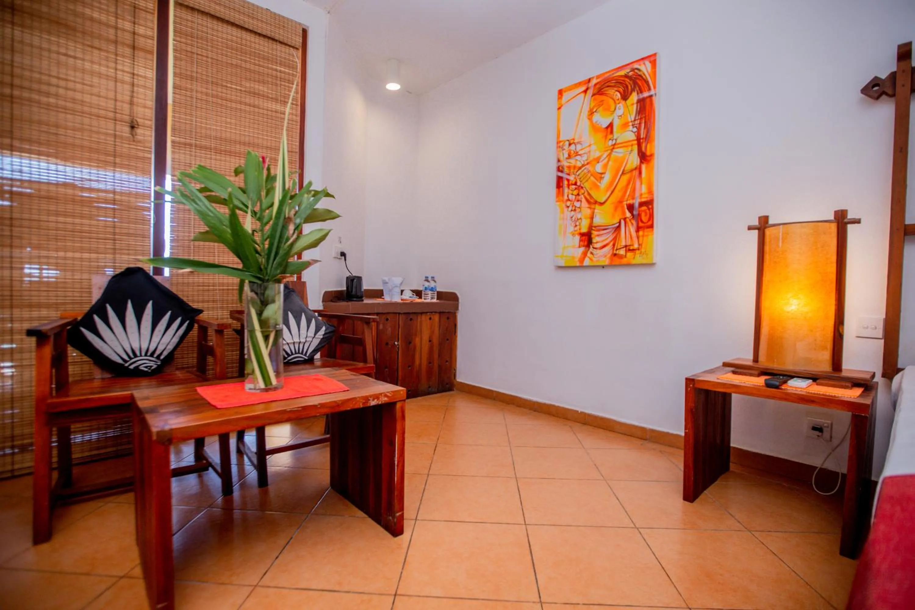Seating area in The Long Beach Resort & Spa
