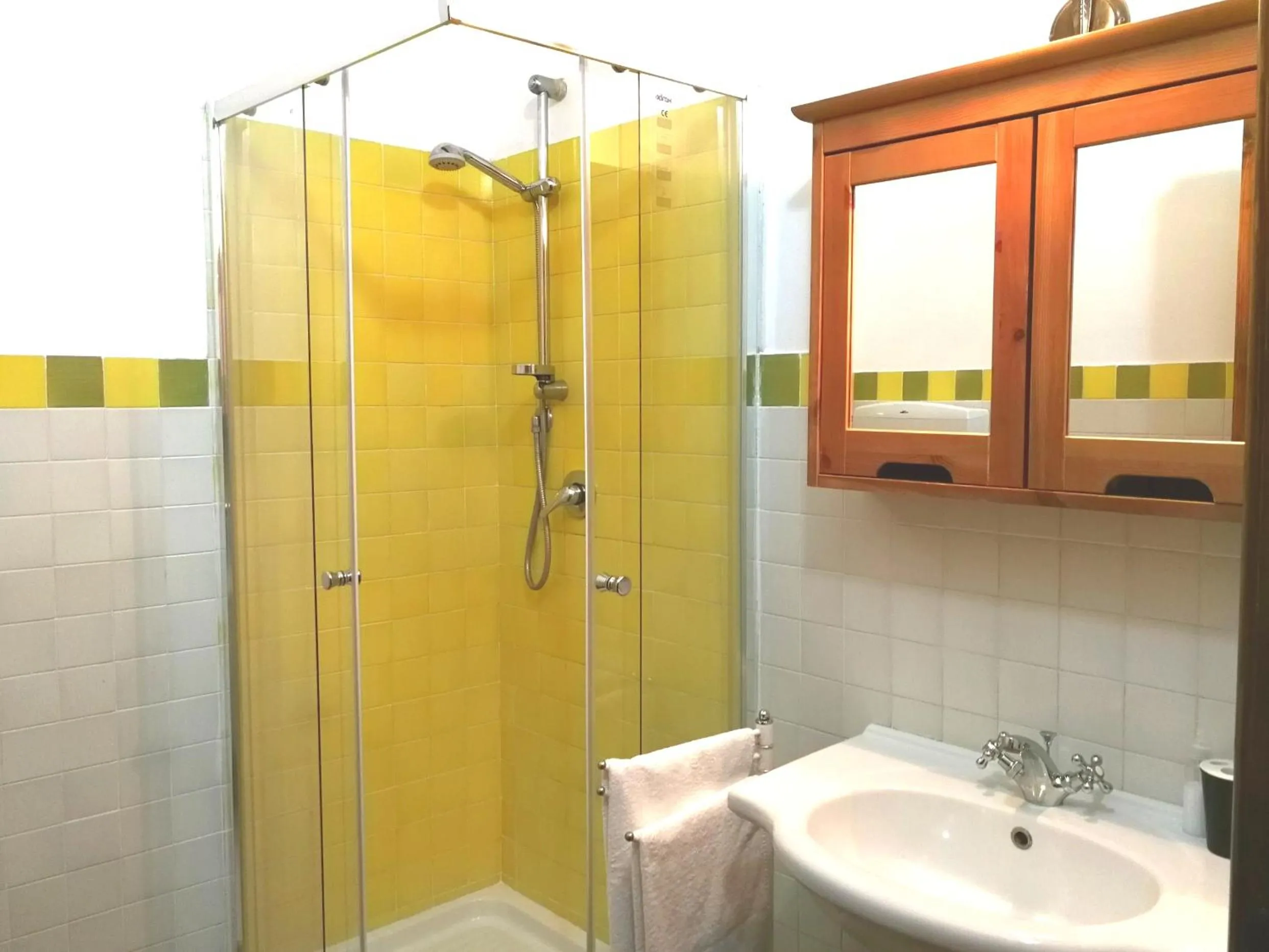 Shower in Dolce Vita