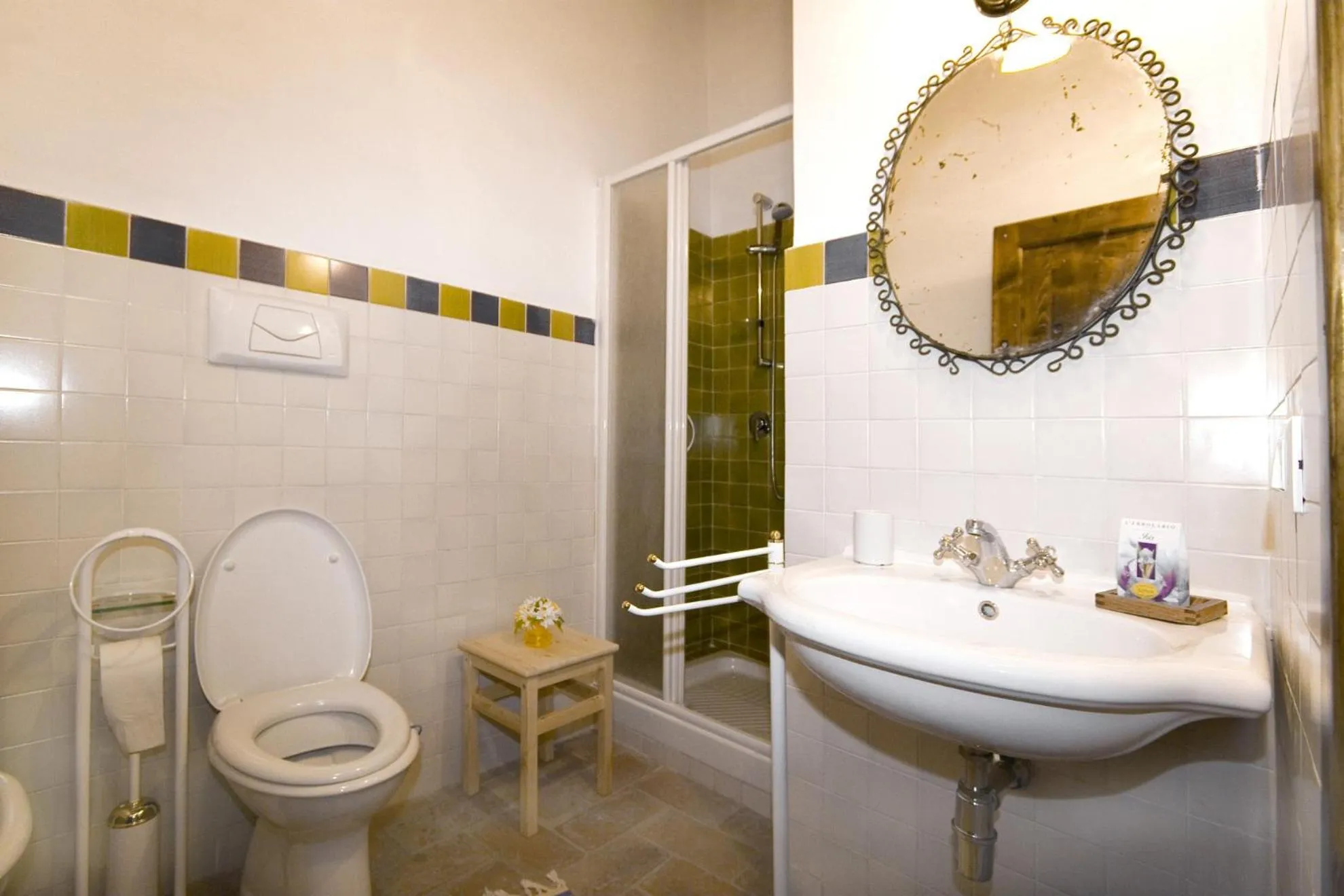 Shower in Dolce Vita