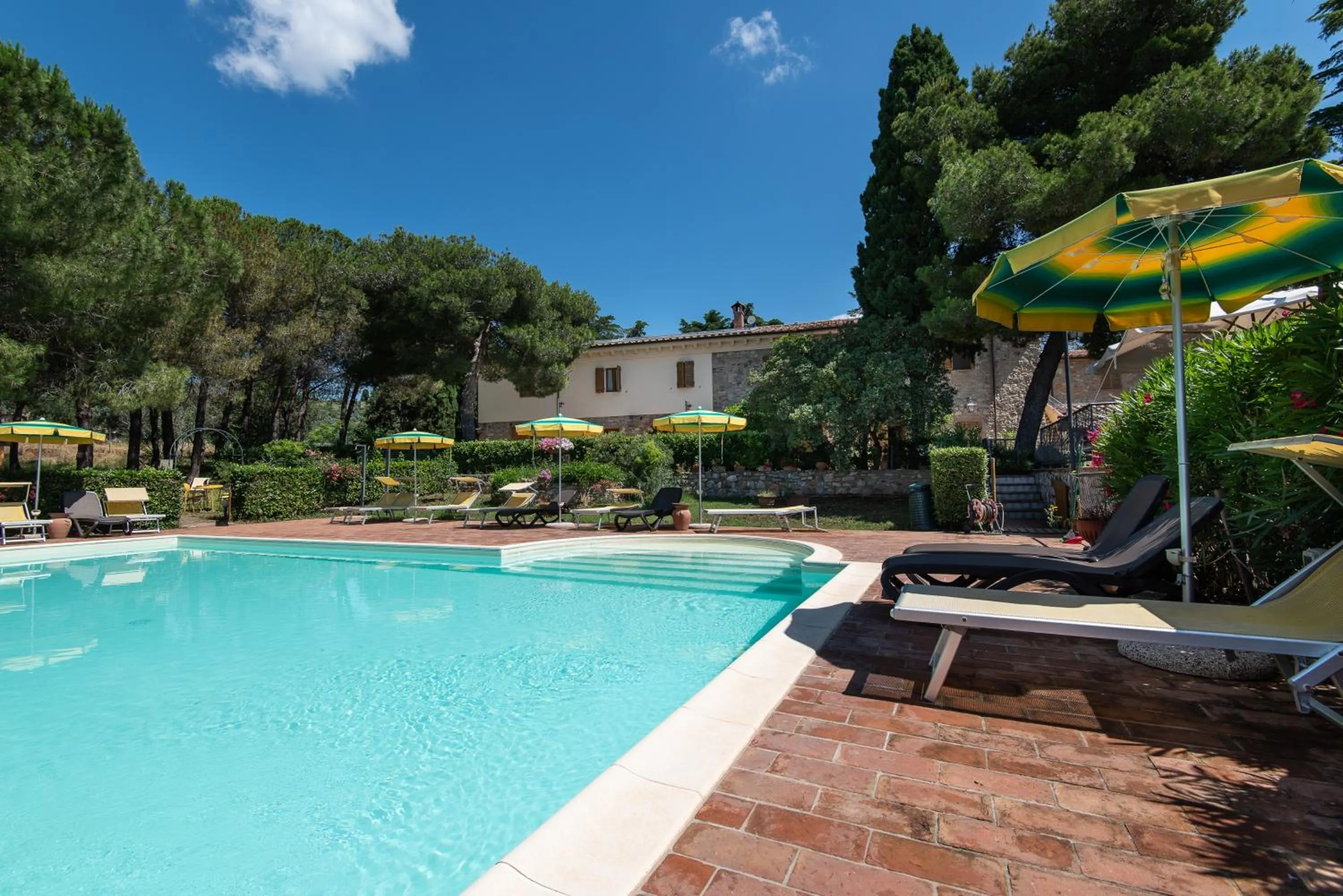 Facade/entrance in Dolce Vita