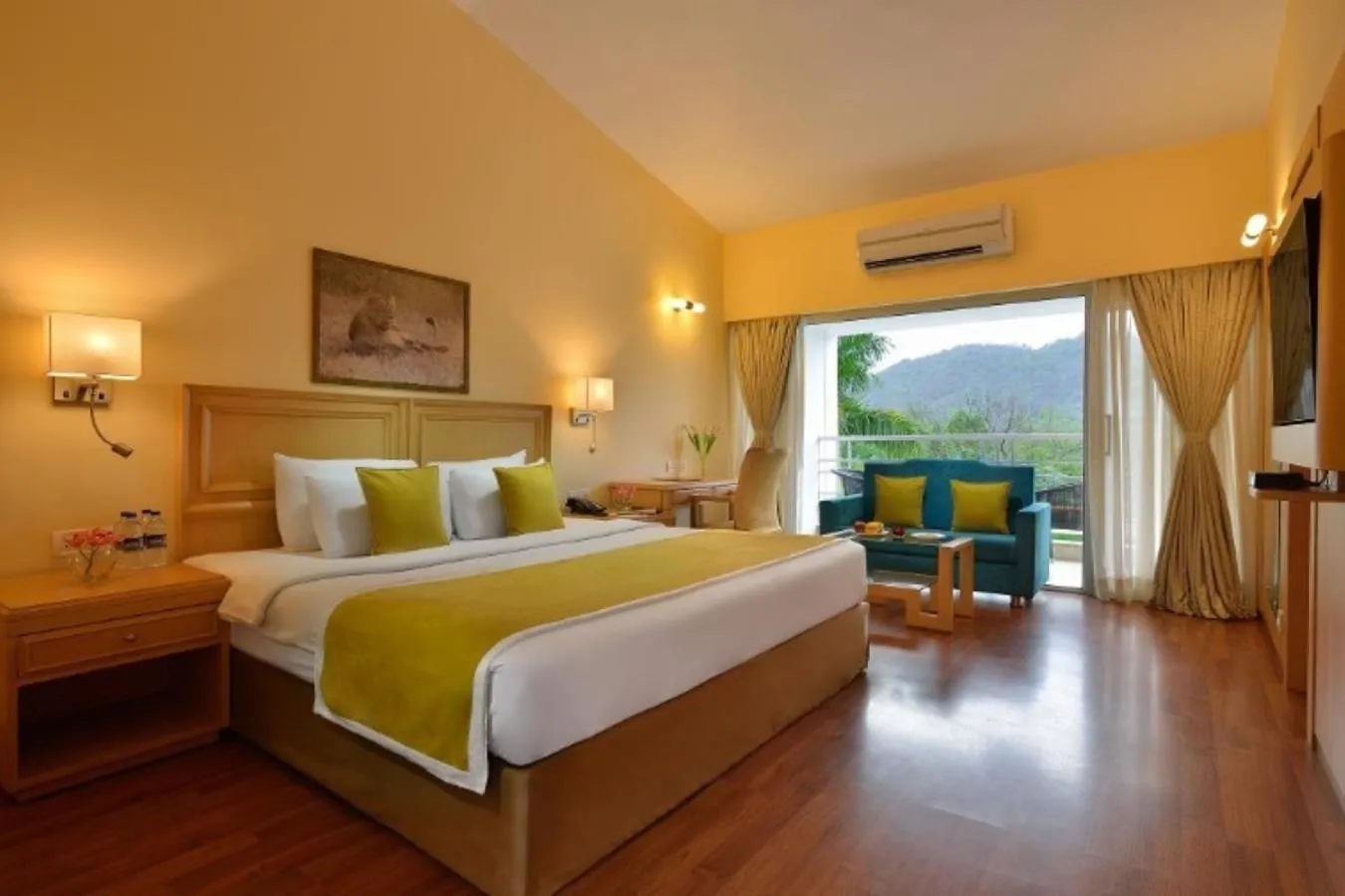 Bedroom, Bed in Gir Serai - IHCL SeleQtions