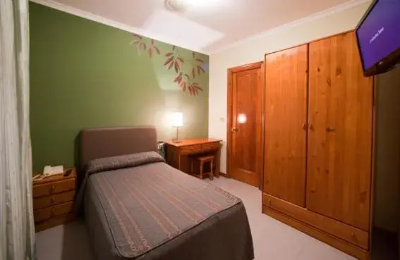 Single Room in Hostal Restaurante Terra Chá Single Room in Hostal Restaurante Terra Chá