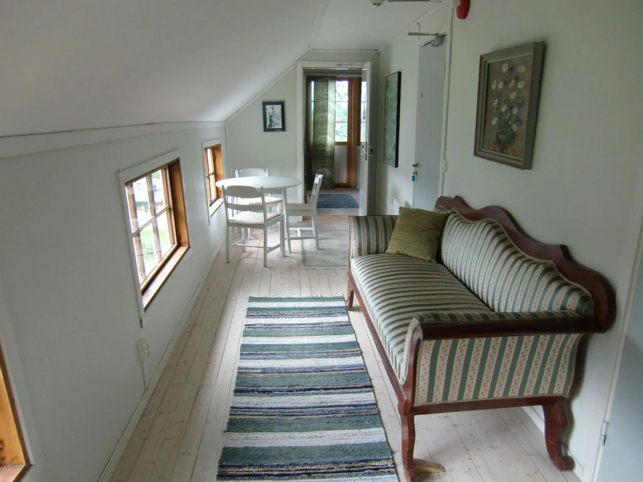 Communal lounge/ TV room in Vandrarhemmet Tallbacka/Ängelsberg Hostel