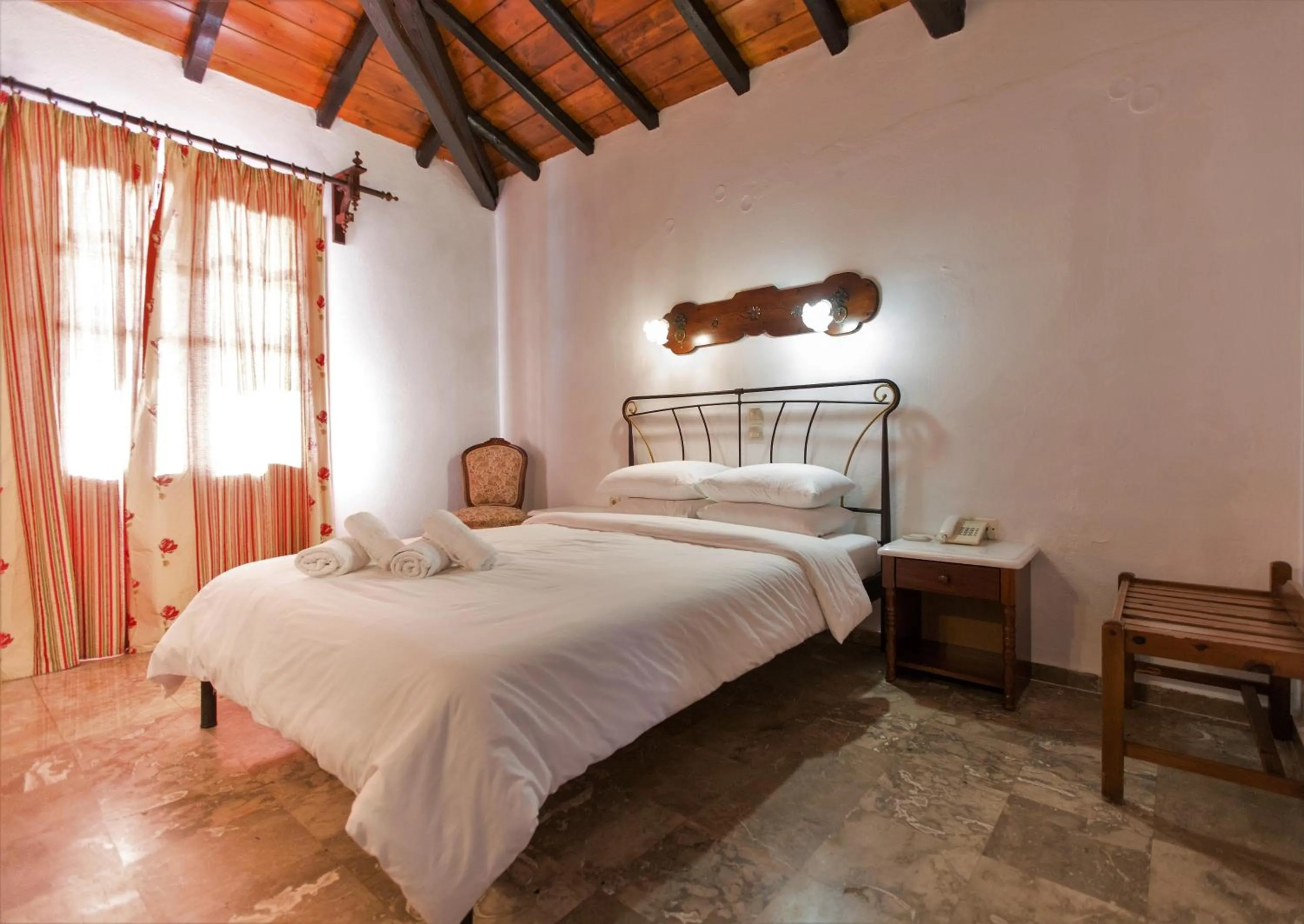 Photo of the whole room, Bed in Hotel Villa Orsa
