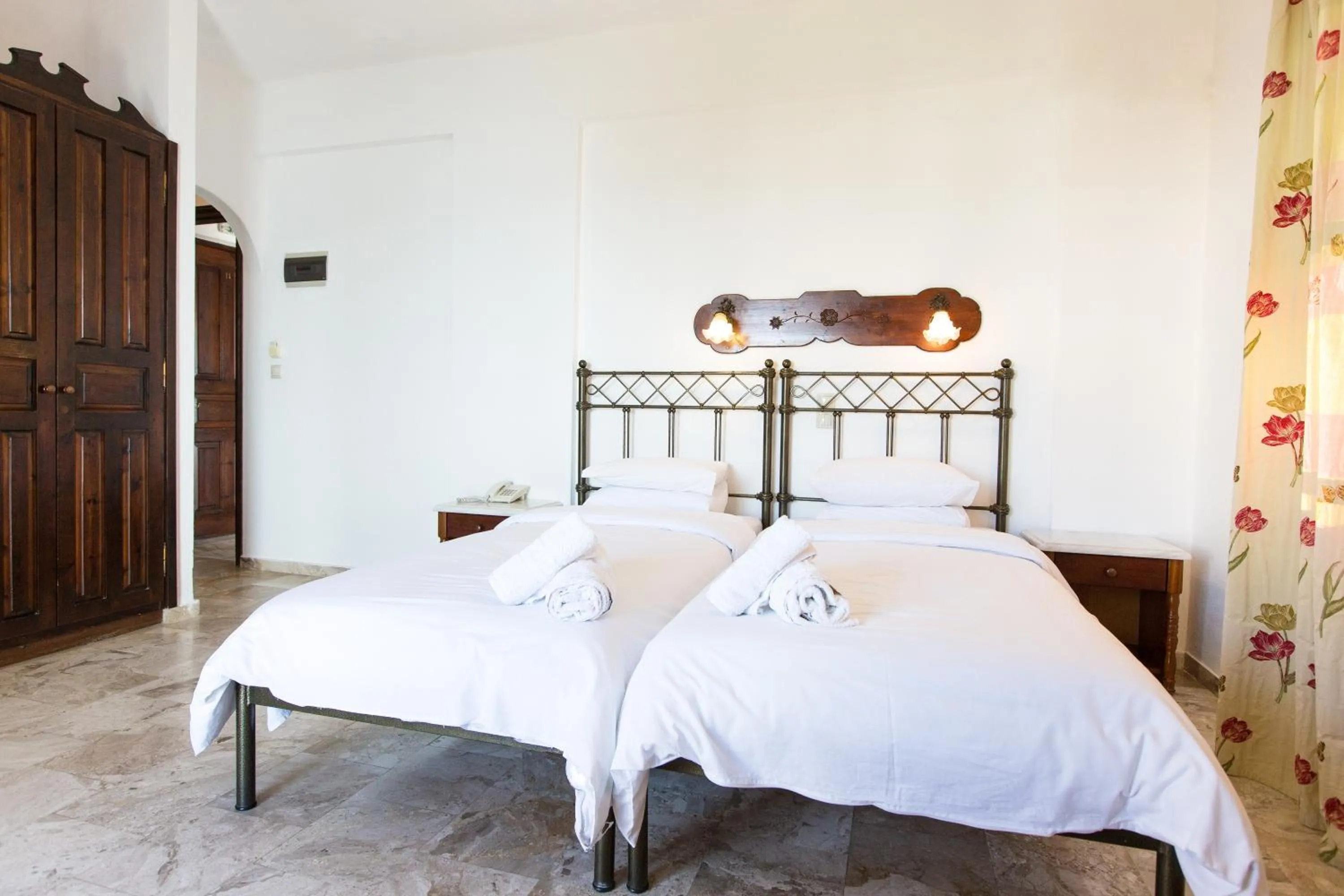 Photo of the whole room, Bed in Hotel Villa Orsa