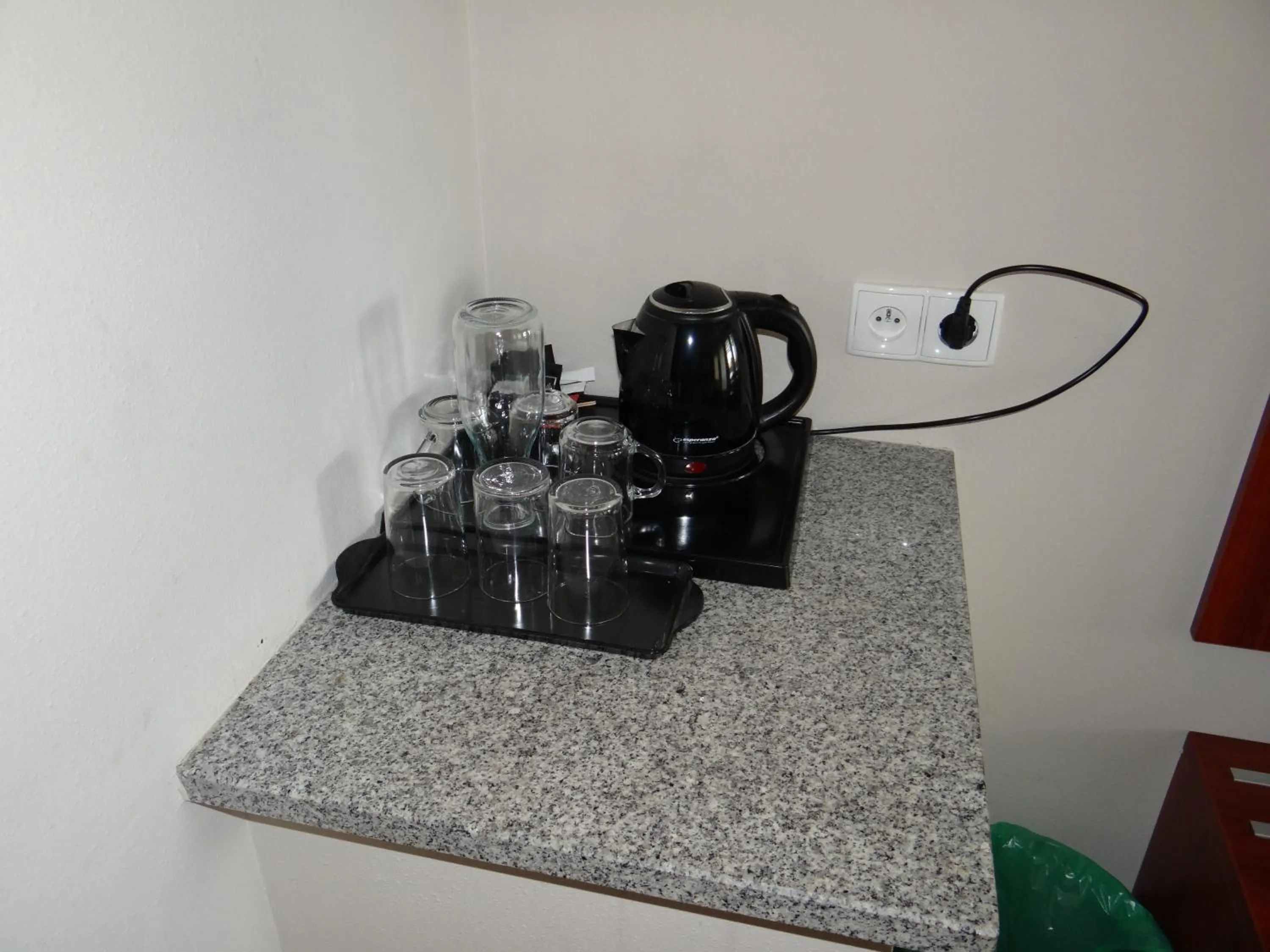 Coffee/tea facilities in Hotel Relax