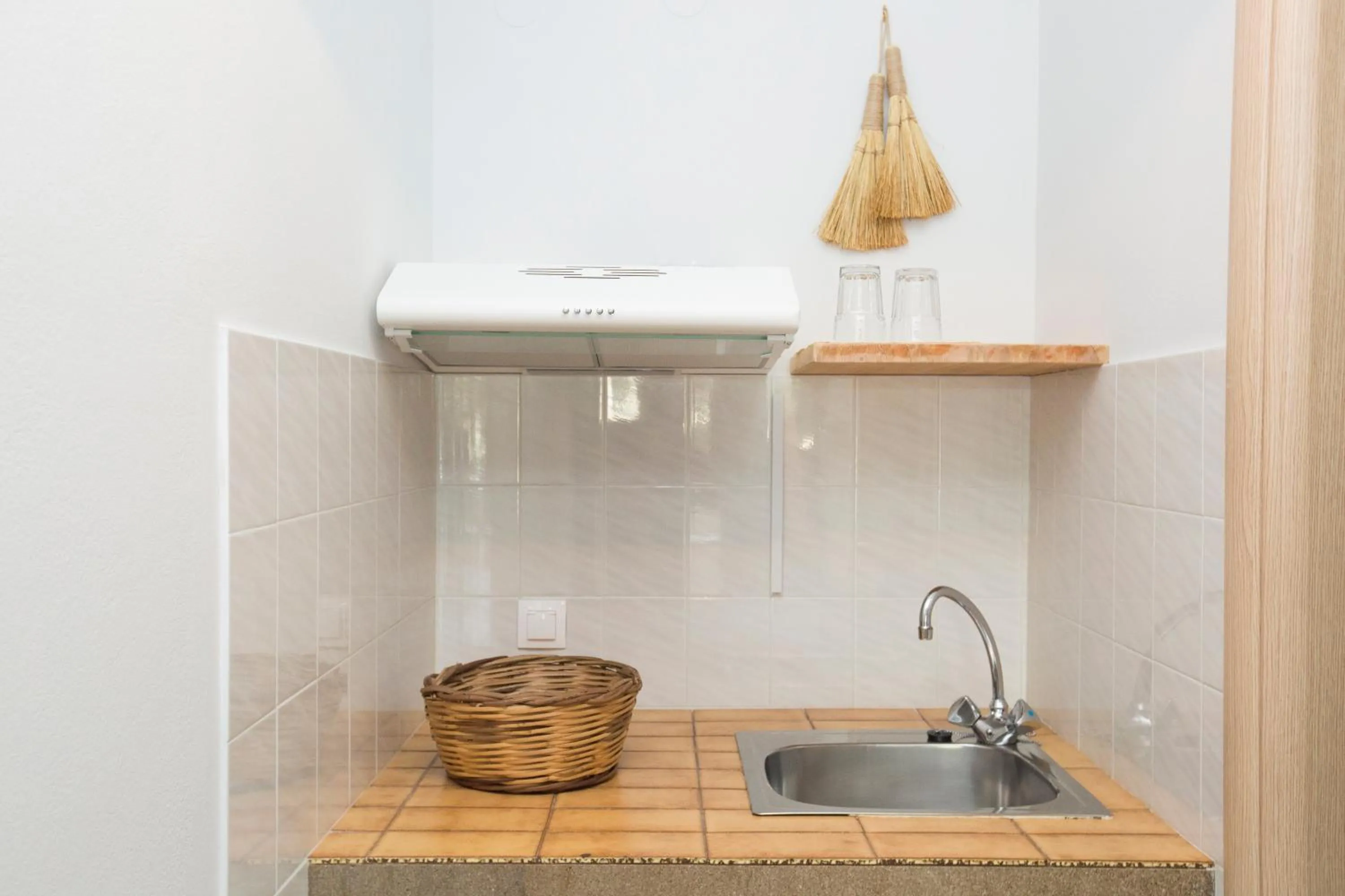 Kitchen or kitchenette in Liostasi Retreat