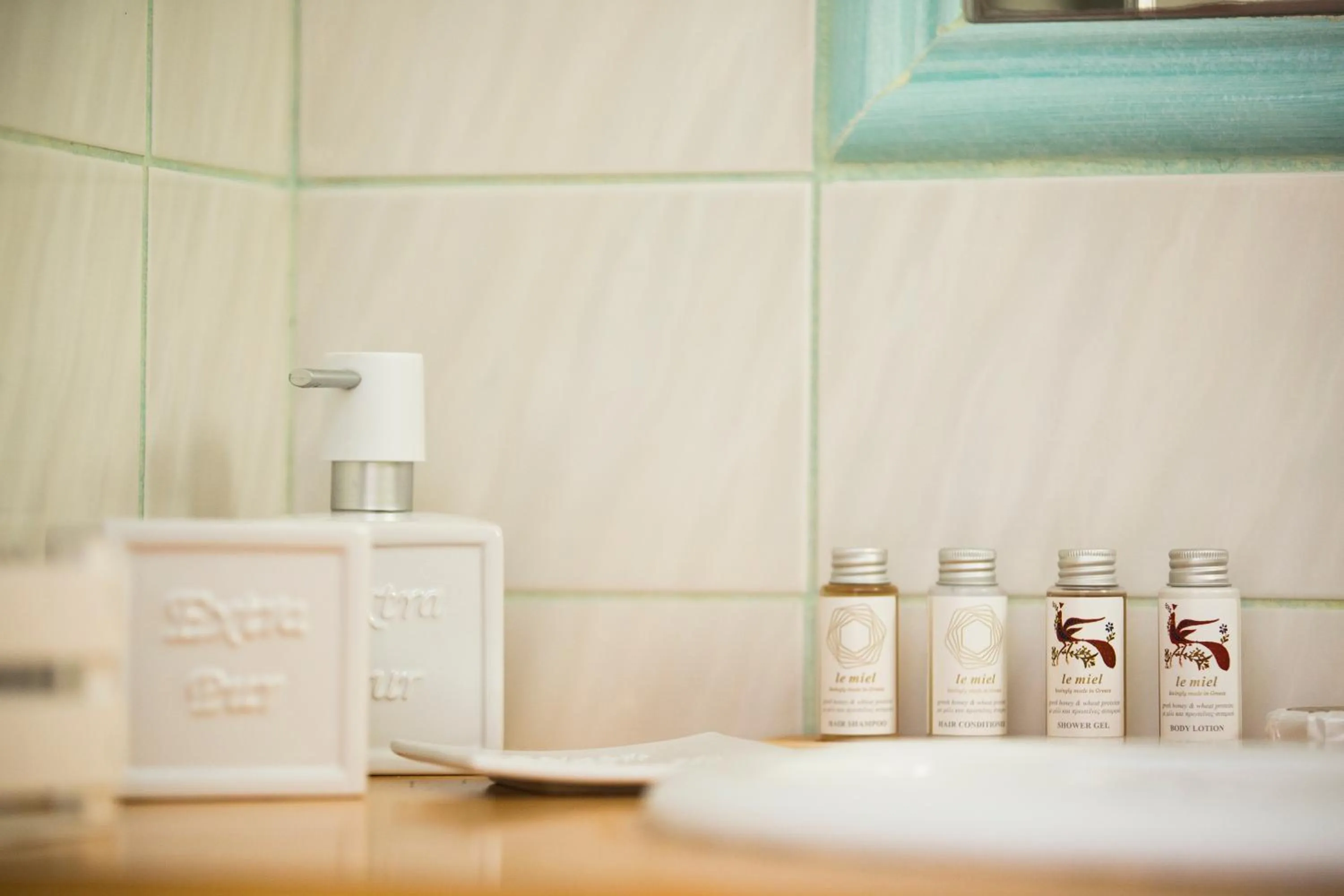 Shower in Liostasi Retreat