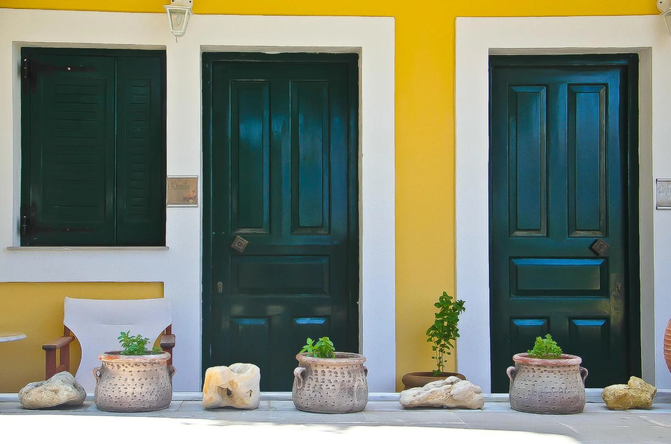Facade/entrance in Liostasi Retreat