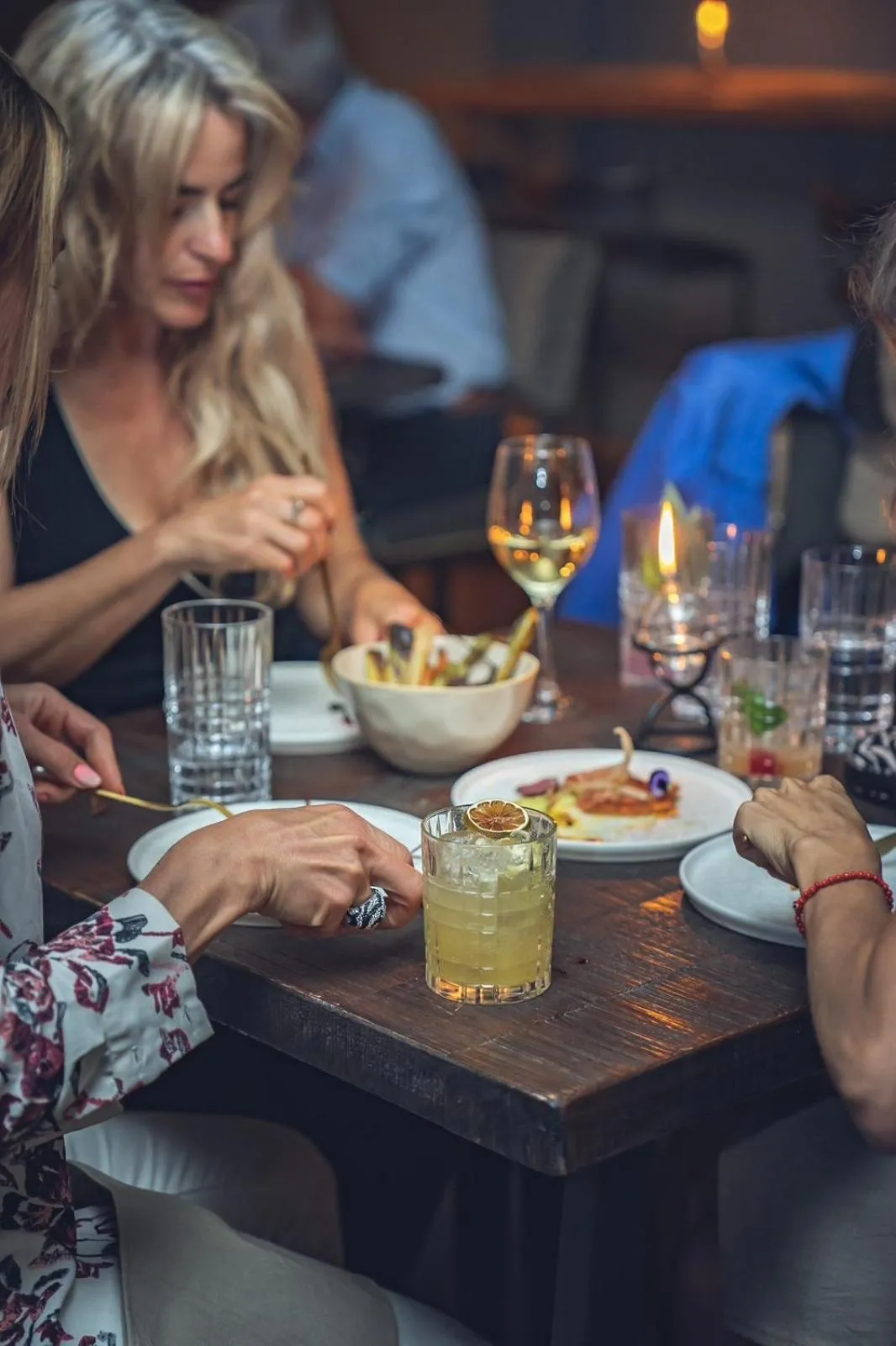 Restaurant/places to eat in Tunqueley Hotel