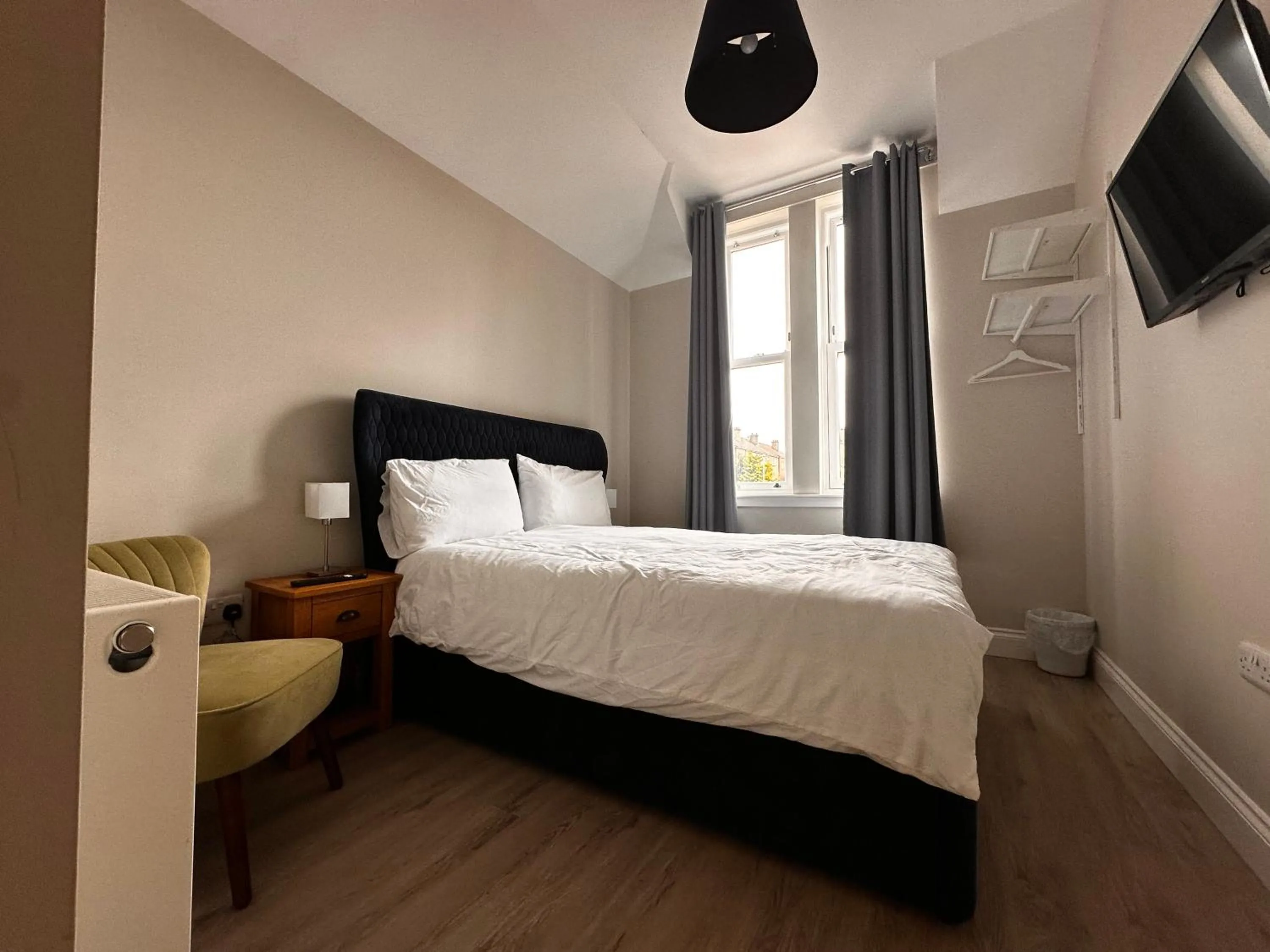 Bed in Aynetree Guest House