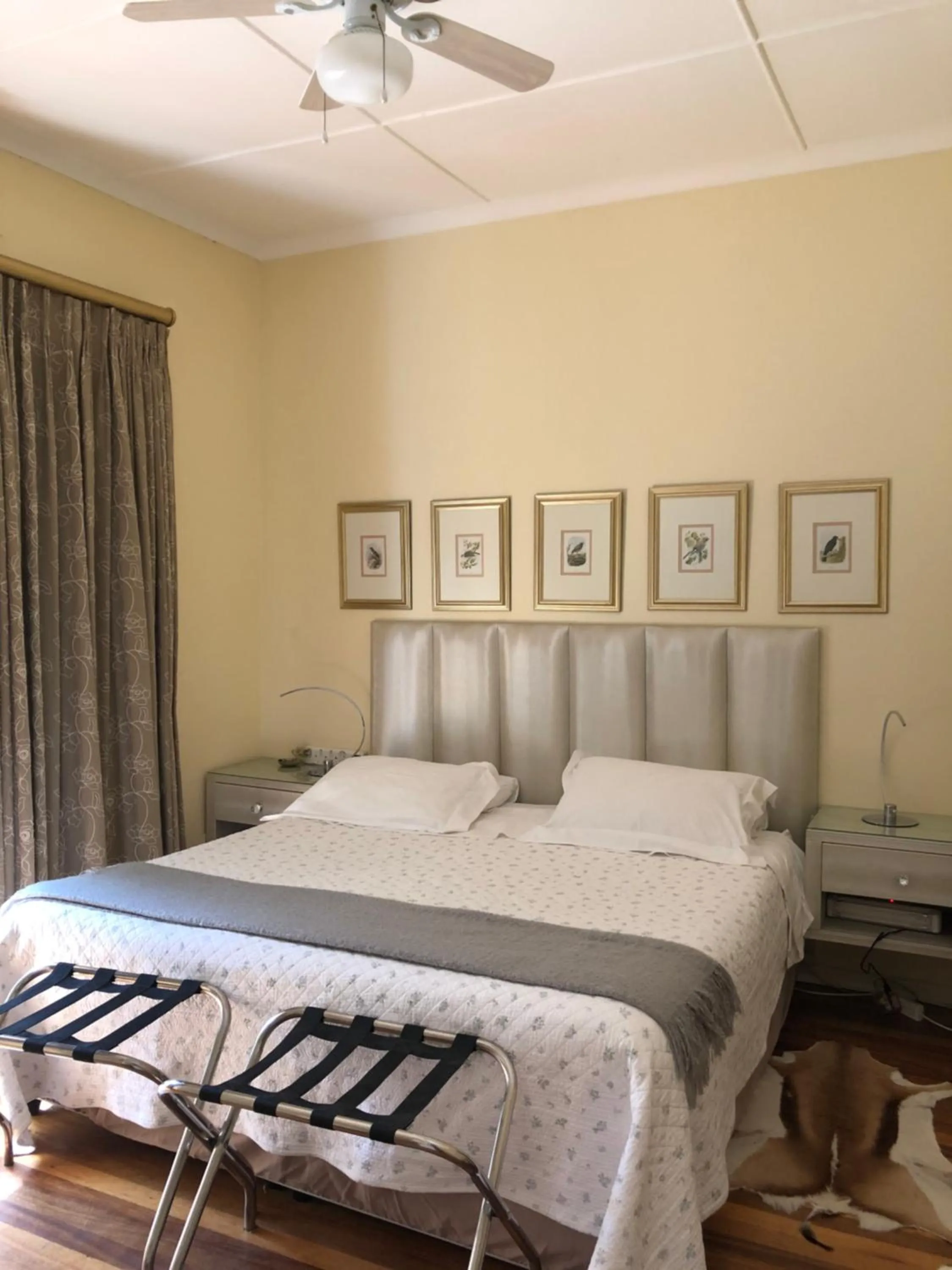 Bed in Alba House Guest House