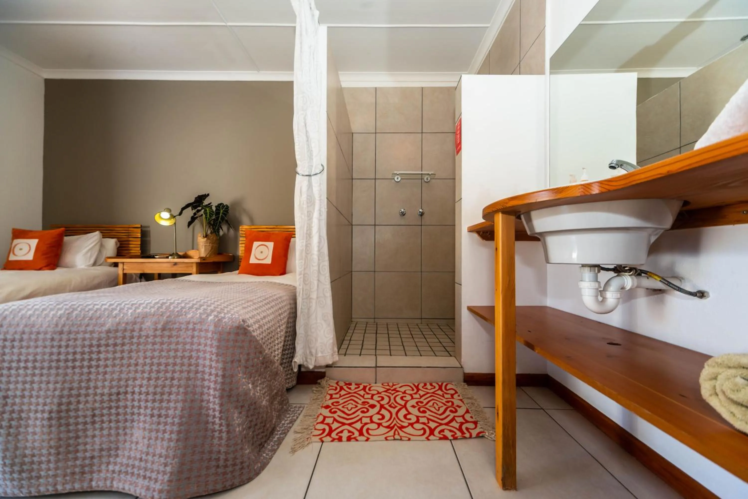 Bed in Melkboomsdrift Guest House & Conference Centre