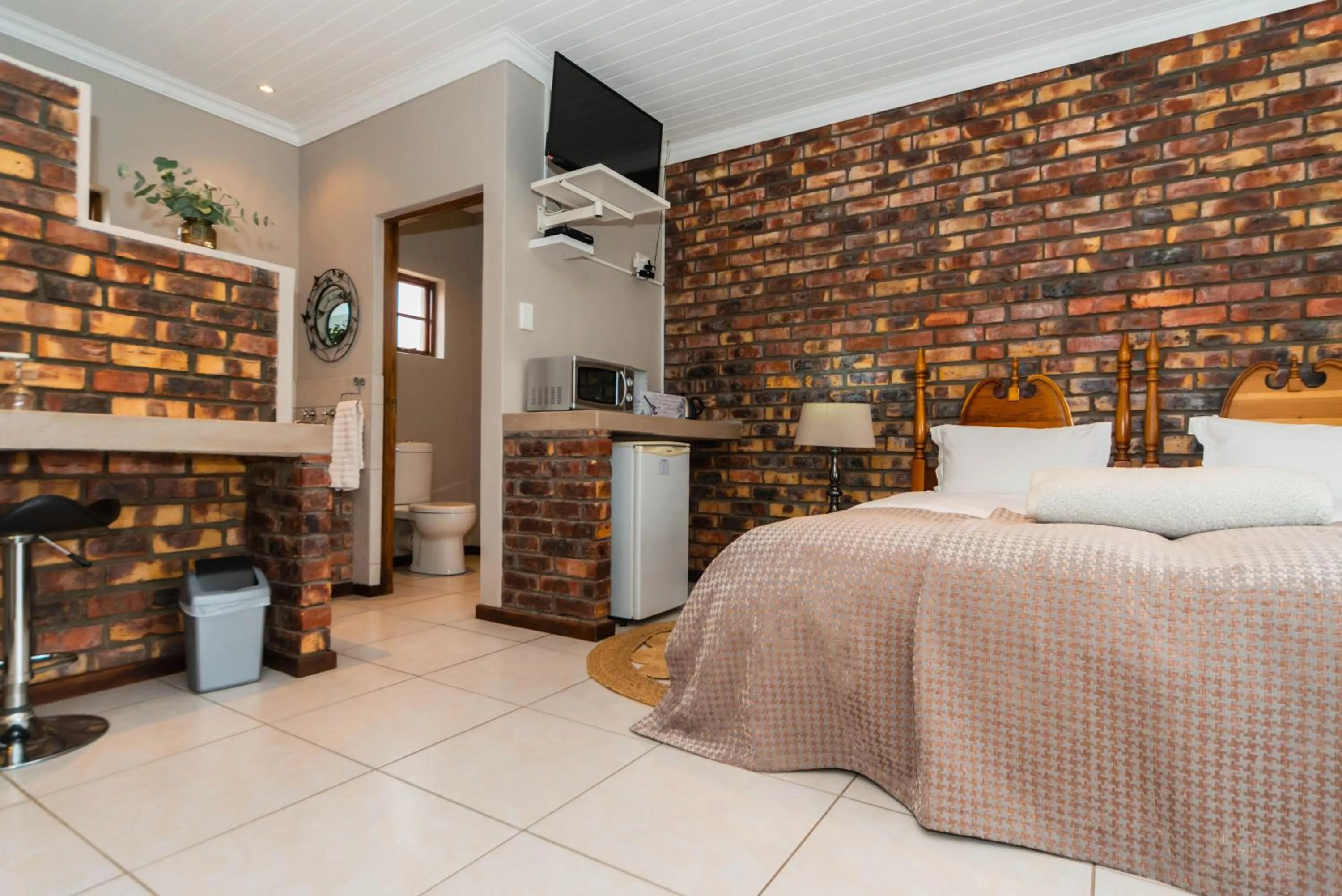 Bed in Melkboomsdrift Guest House & Conference Centre