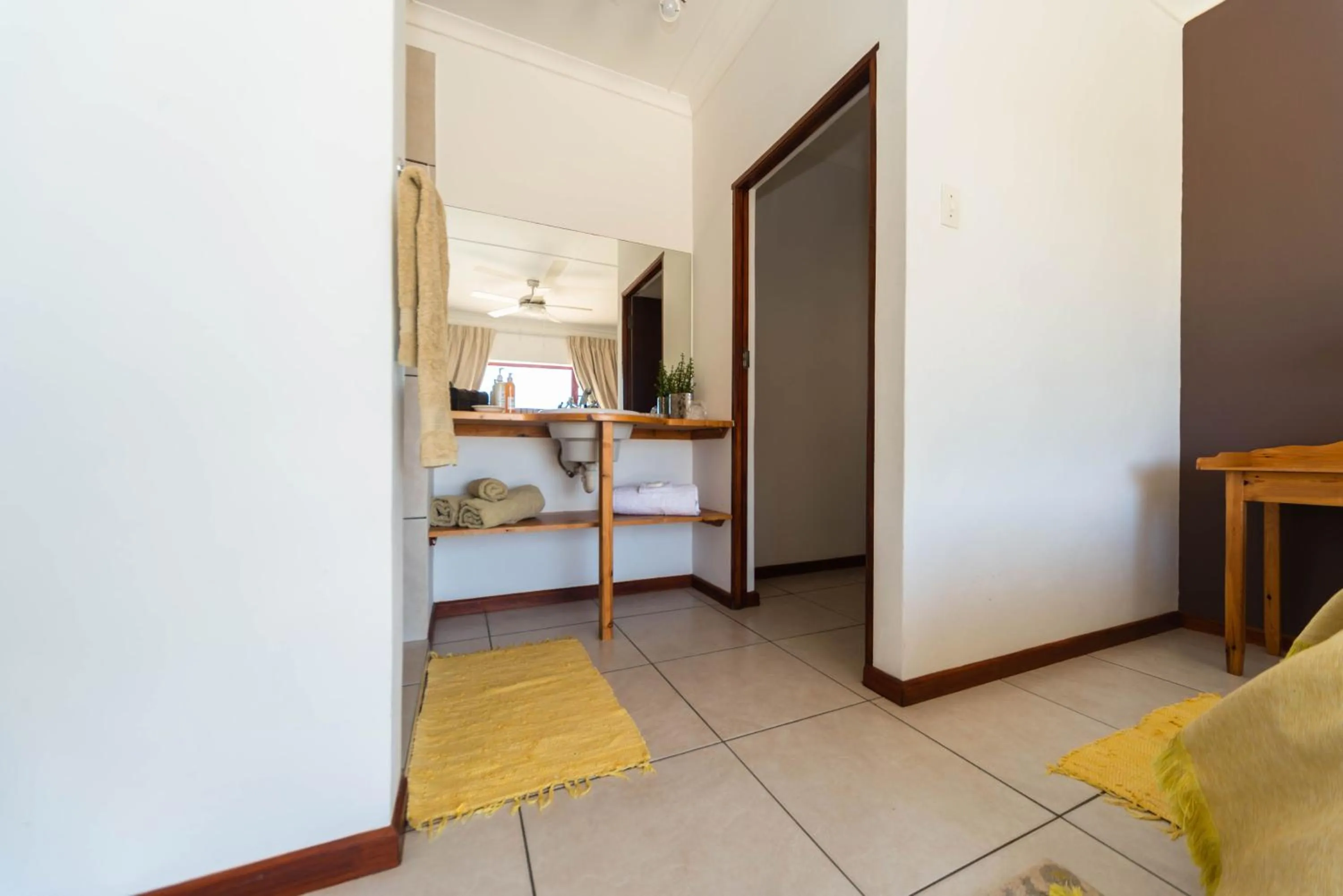 Bed in Melkboomsdrift Guest House & Conference Centre