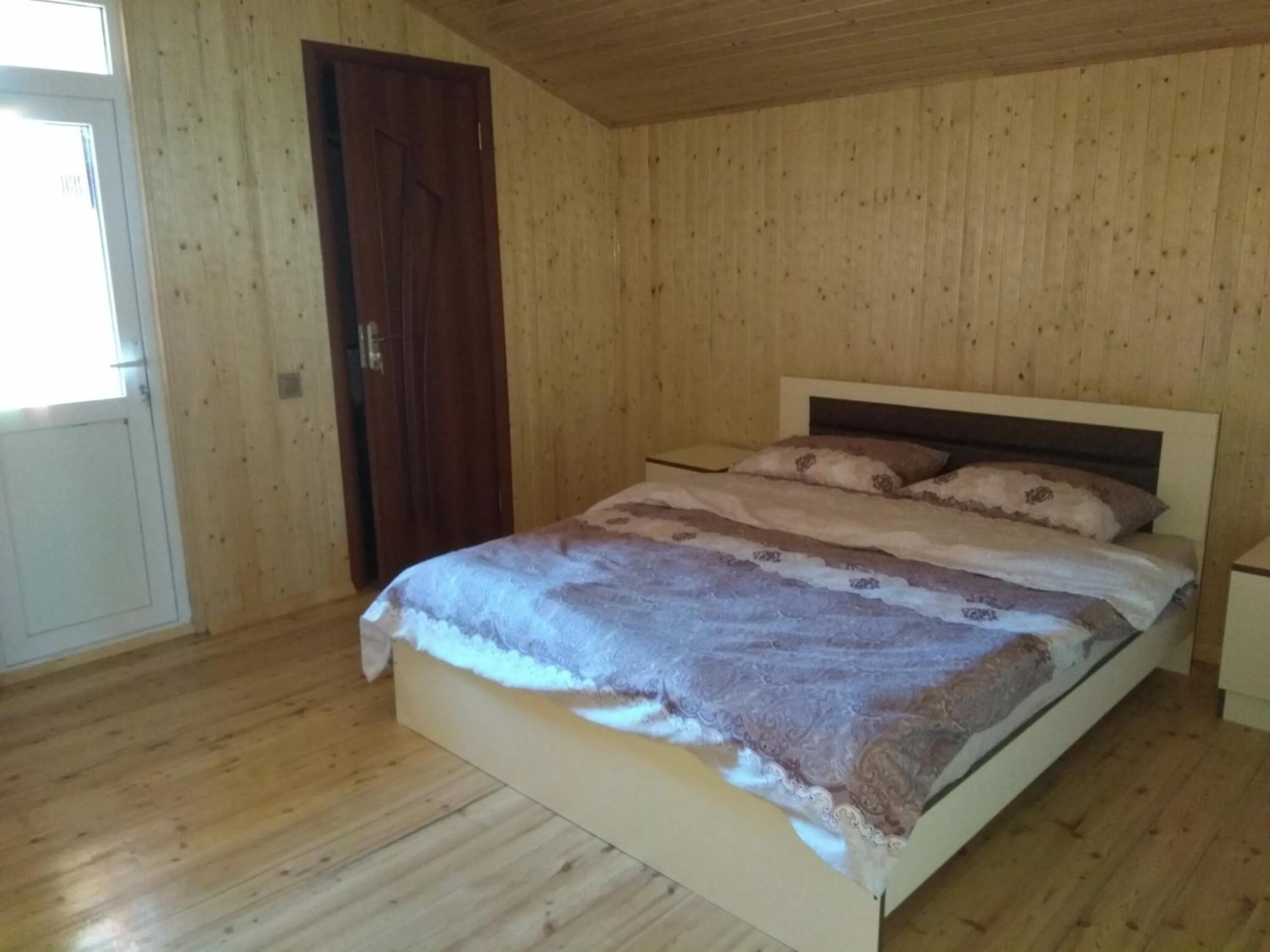 Bed in Kriyus