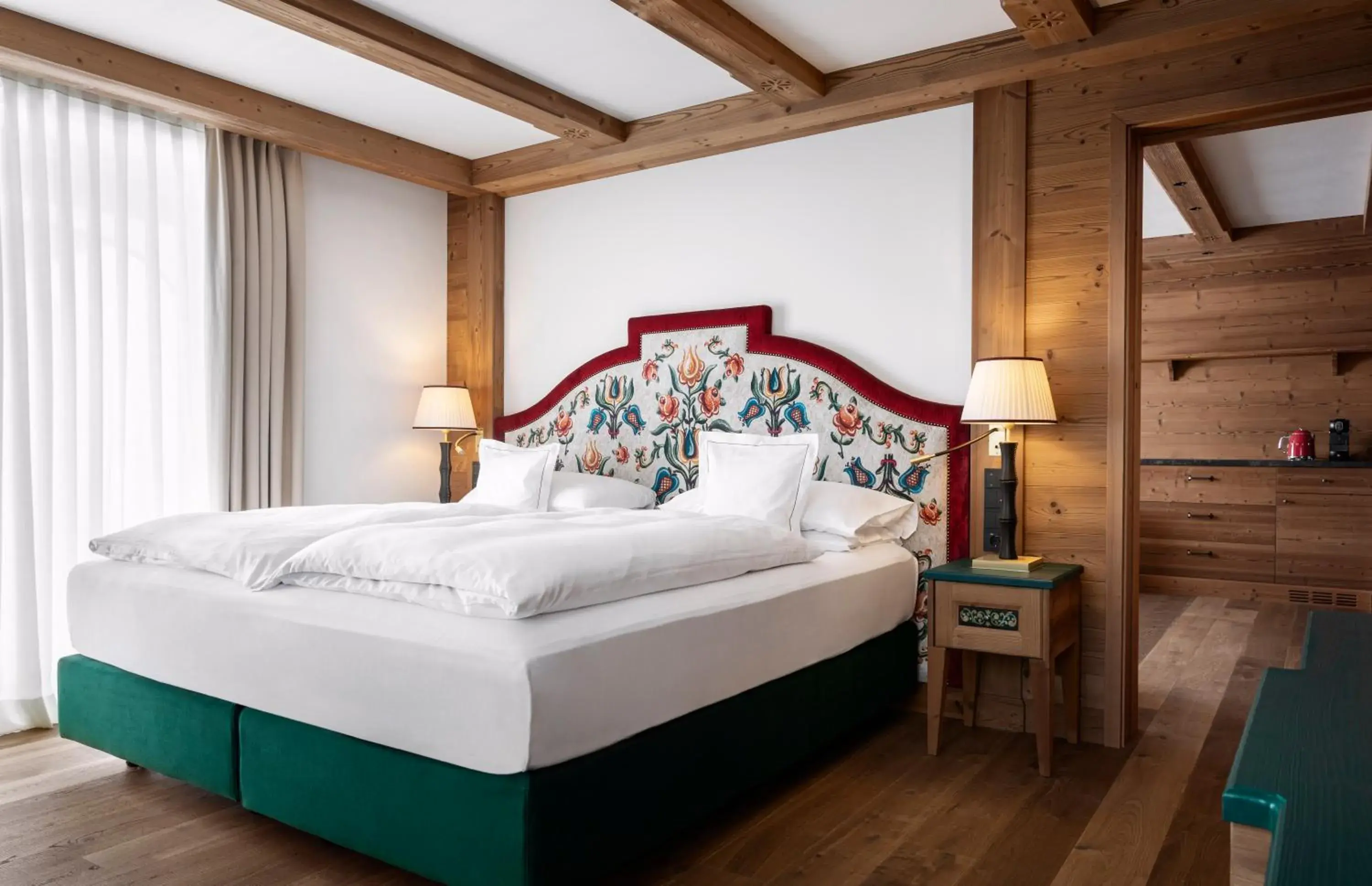 Suite with Mountain View in Hotel Tyrol Suite with Mountain View in Hotel Tyrol