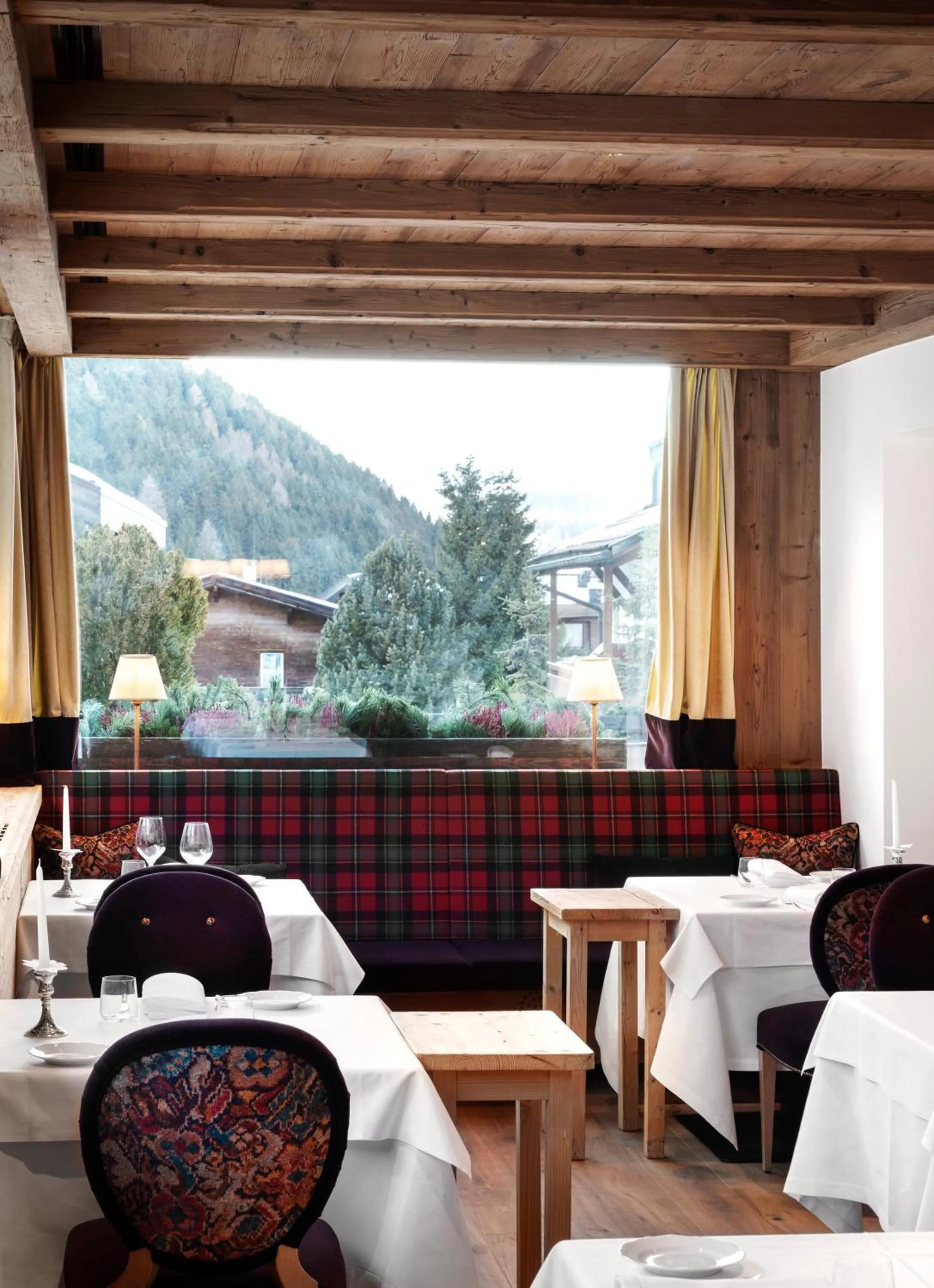 Restaurant/places to eat in Hotel Tyrol