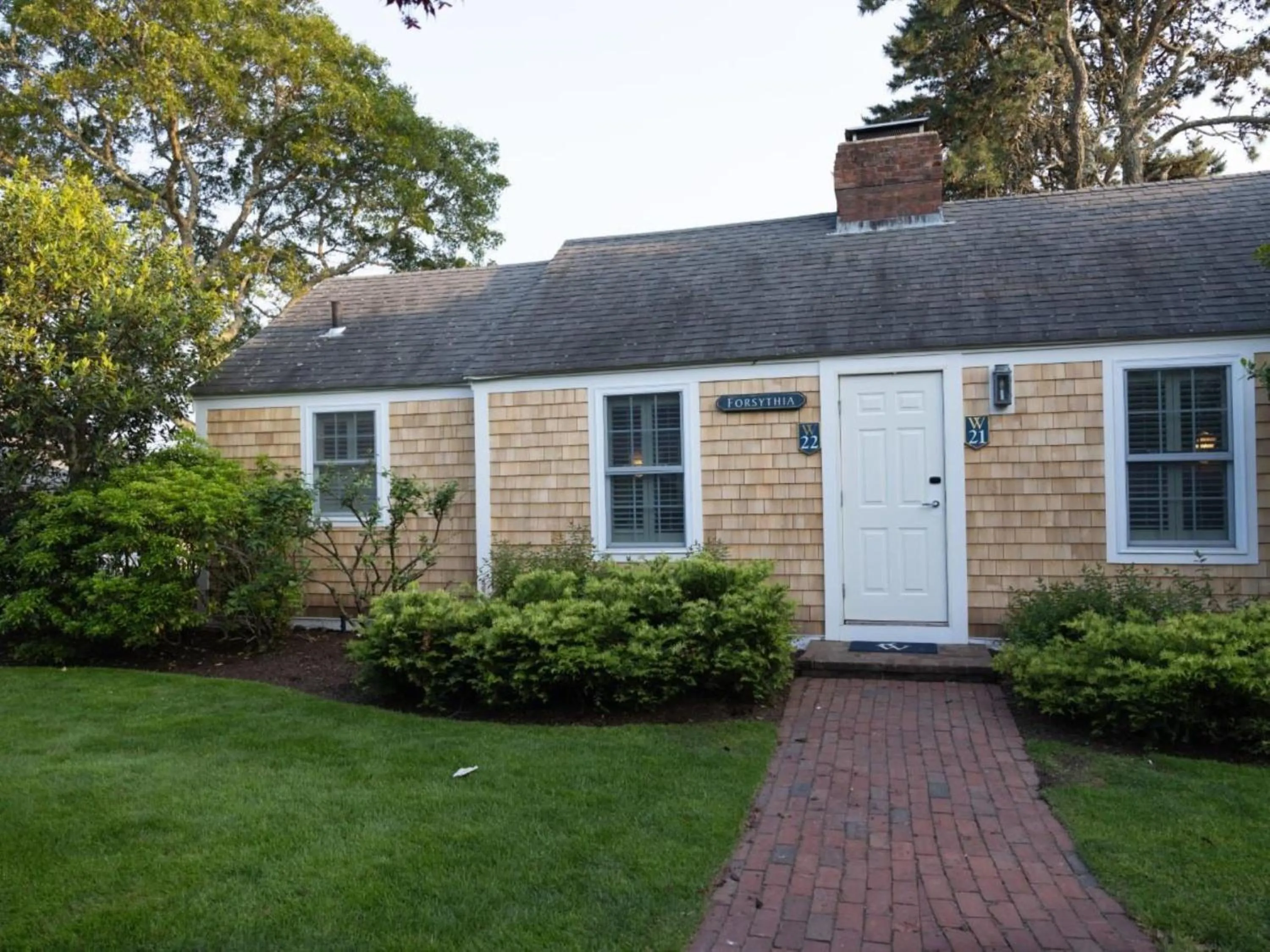 Property building in Wequassett Resort and Golf Club