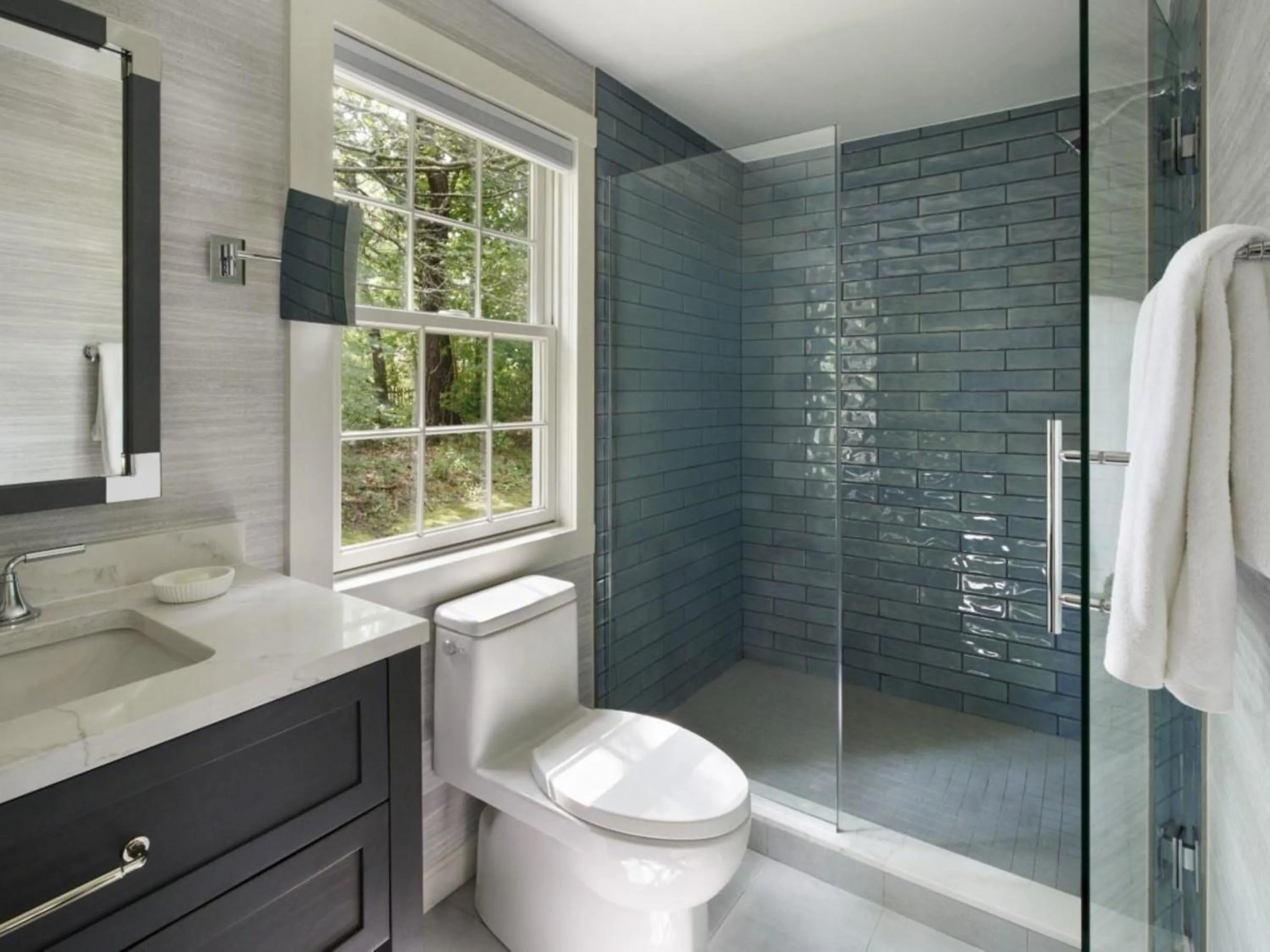 Shower in Wequassett Resort and Golf Club