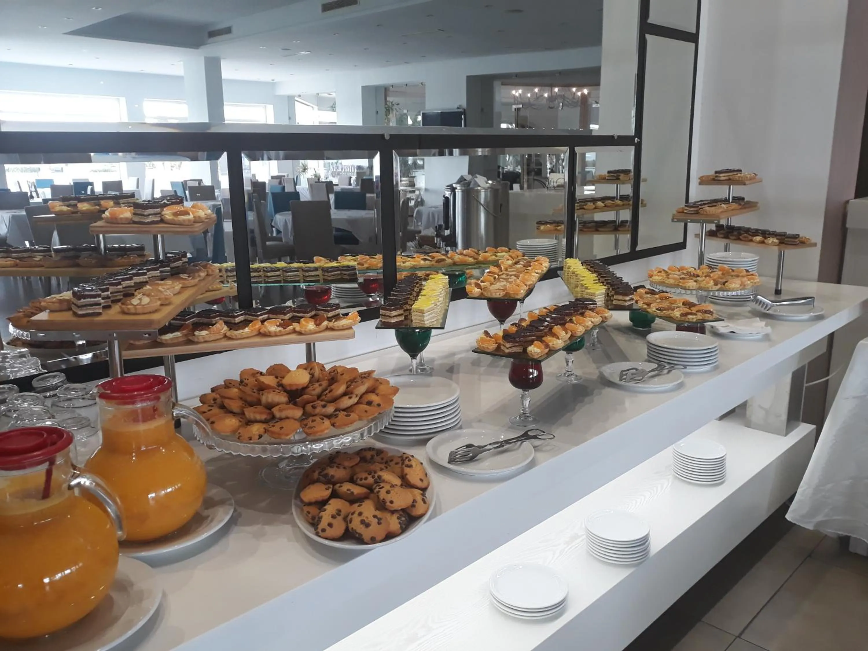 Breakfast in Hotel Nour Congress & Resort