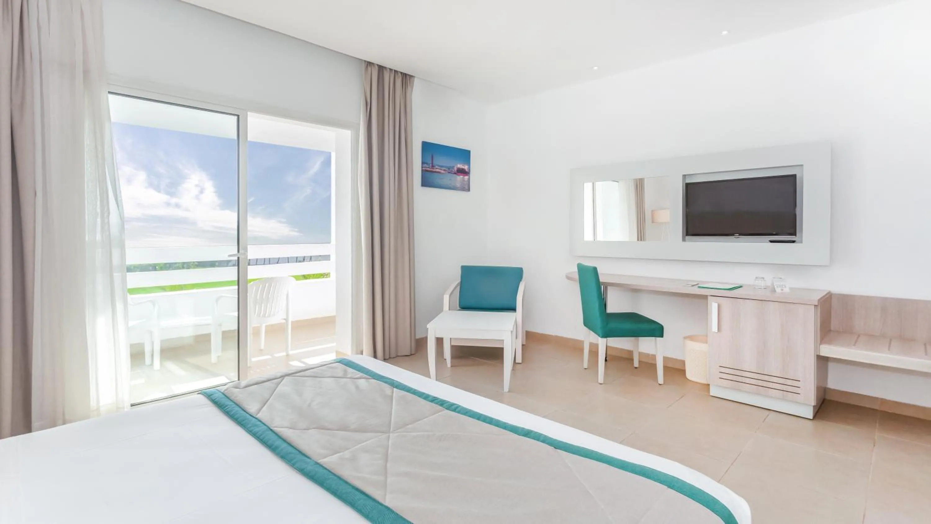 Living room, Bed in Hotel Nour Congress & Resort