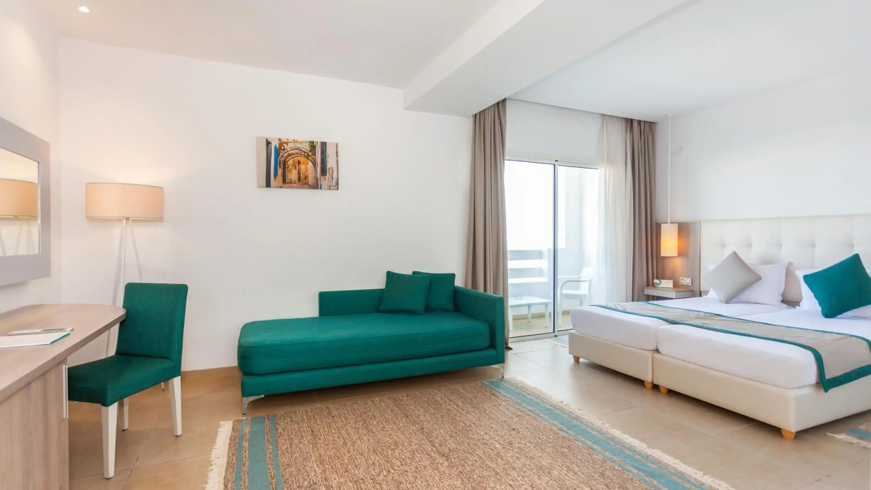 Standard Triple Room in Hotel Nour Congress & Resort Standard Triple Room in Hotel Nour Congress & Resort