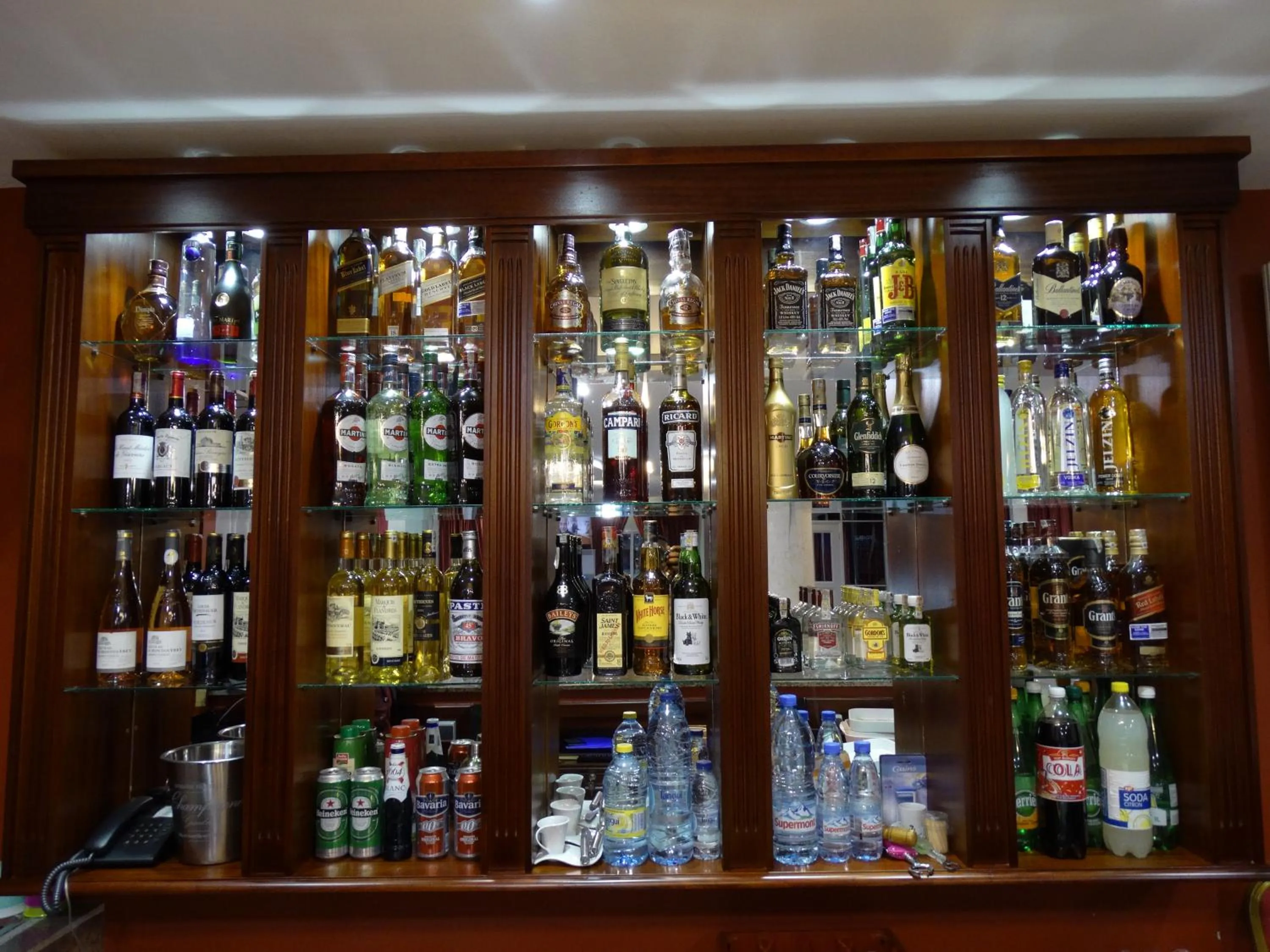 Lounge or bar in Safyad Hotel