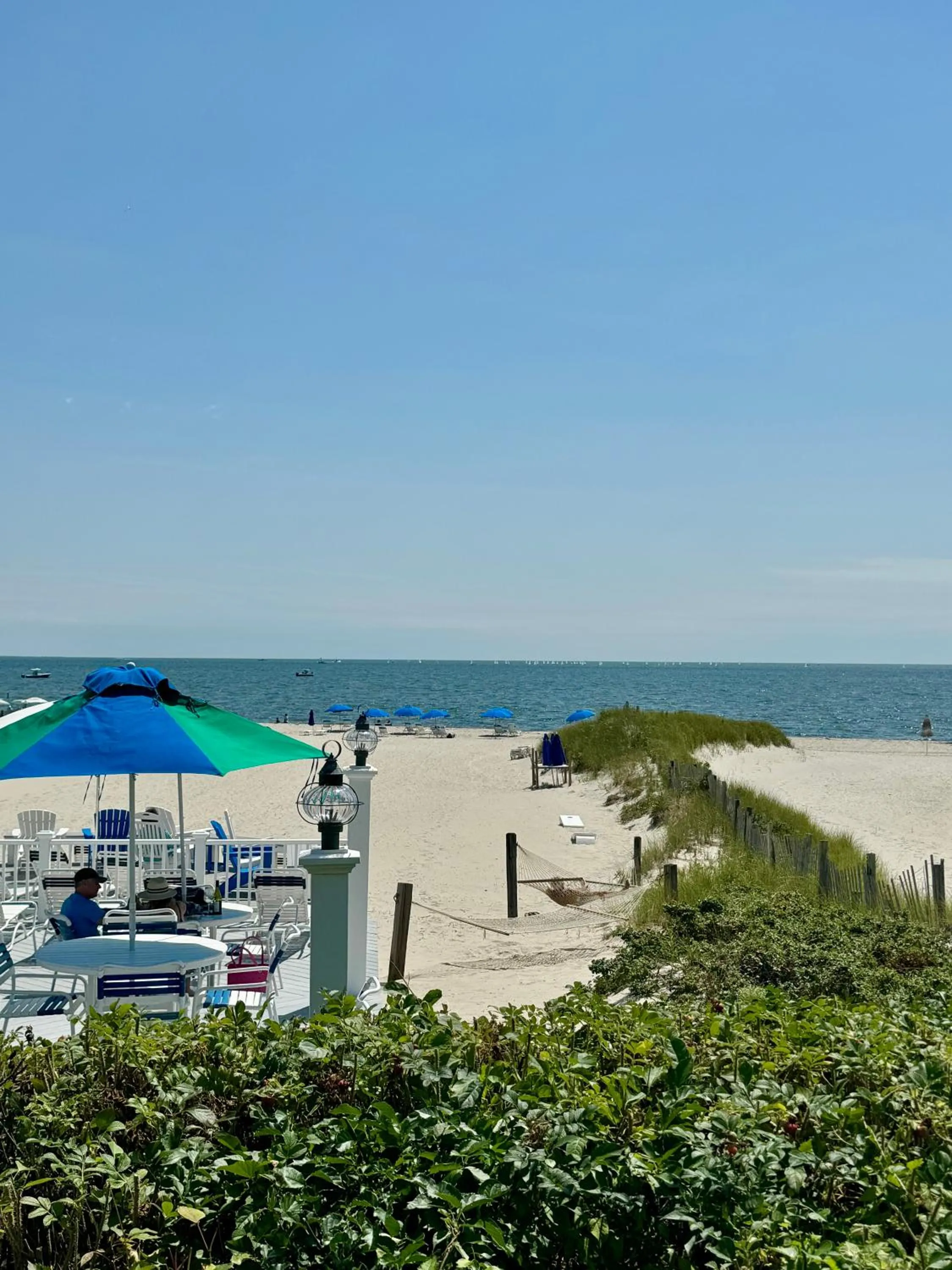 Day in Winstead Beach Resort