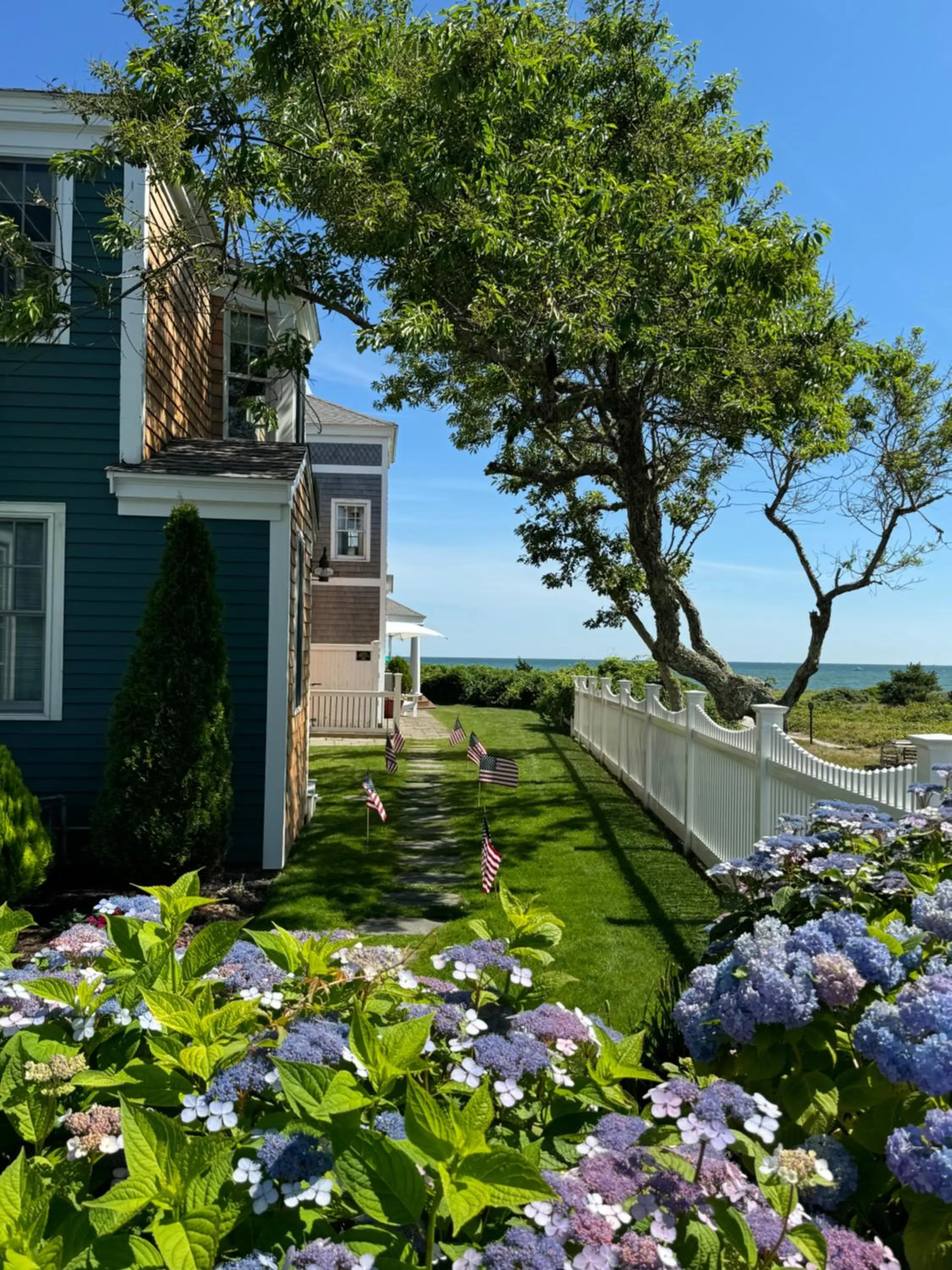Property building in Winstead Beach Resort