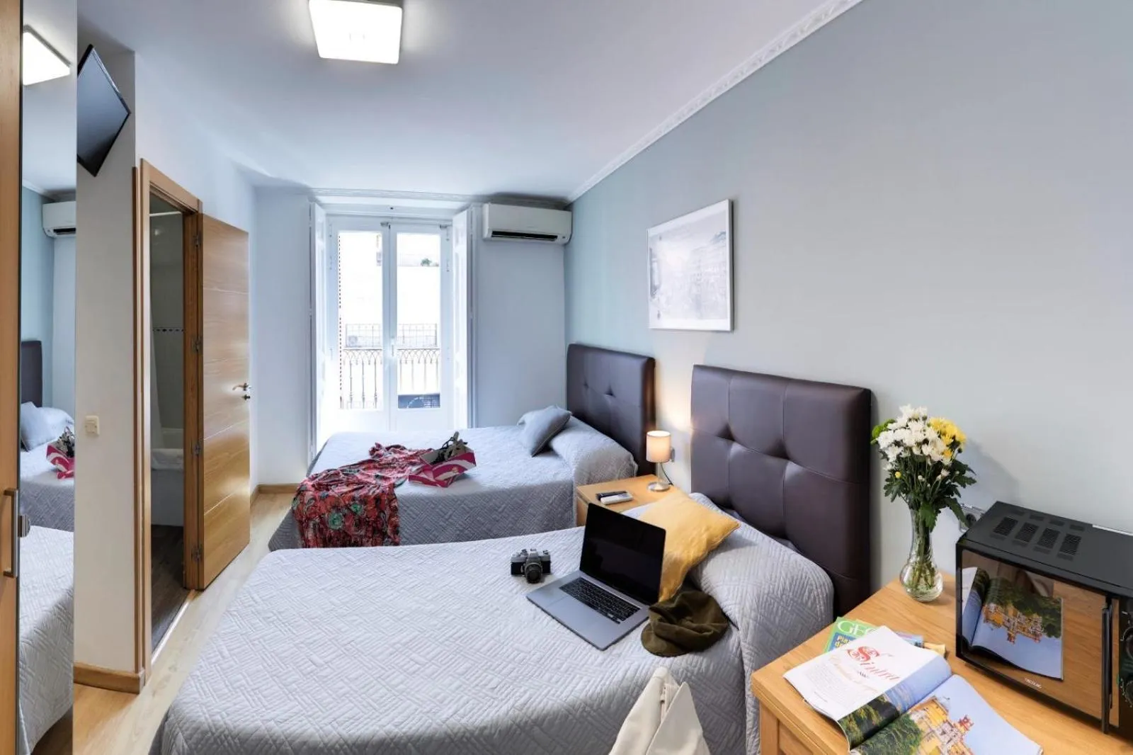 Bed in Hostal Patria Madrid