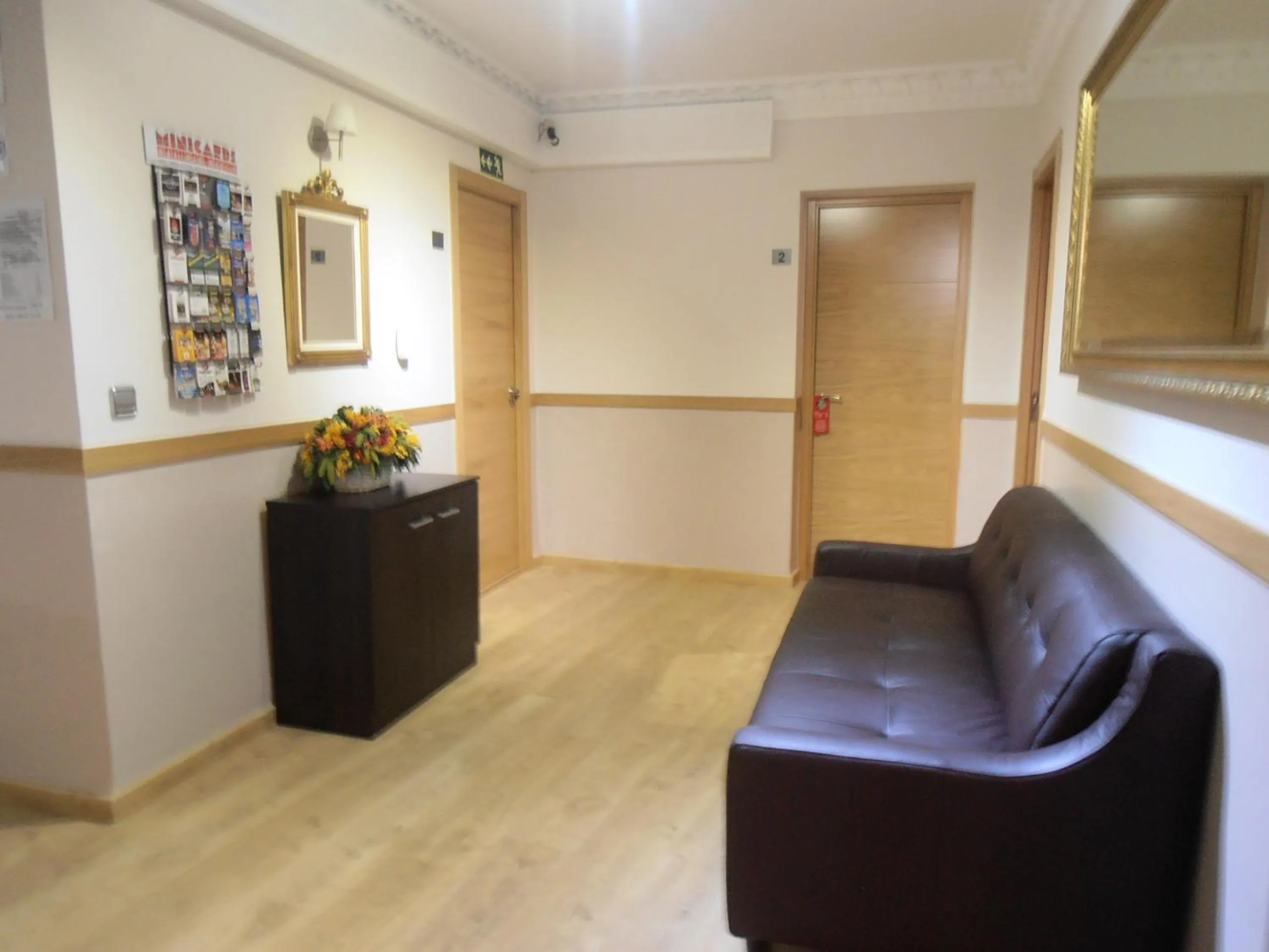 Lobby or reception in Hostal Patria Madrid