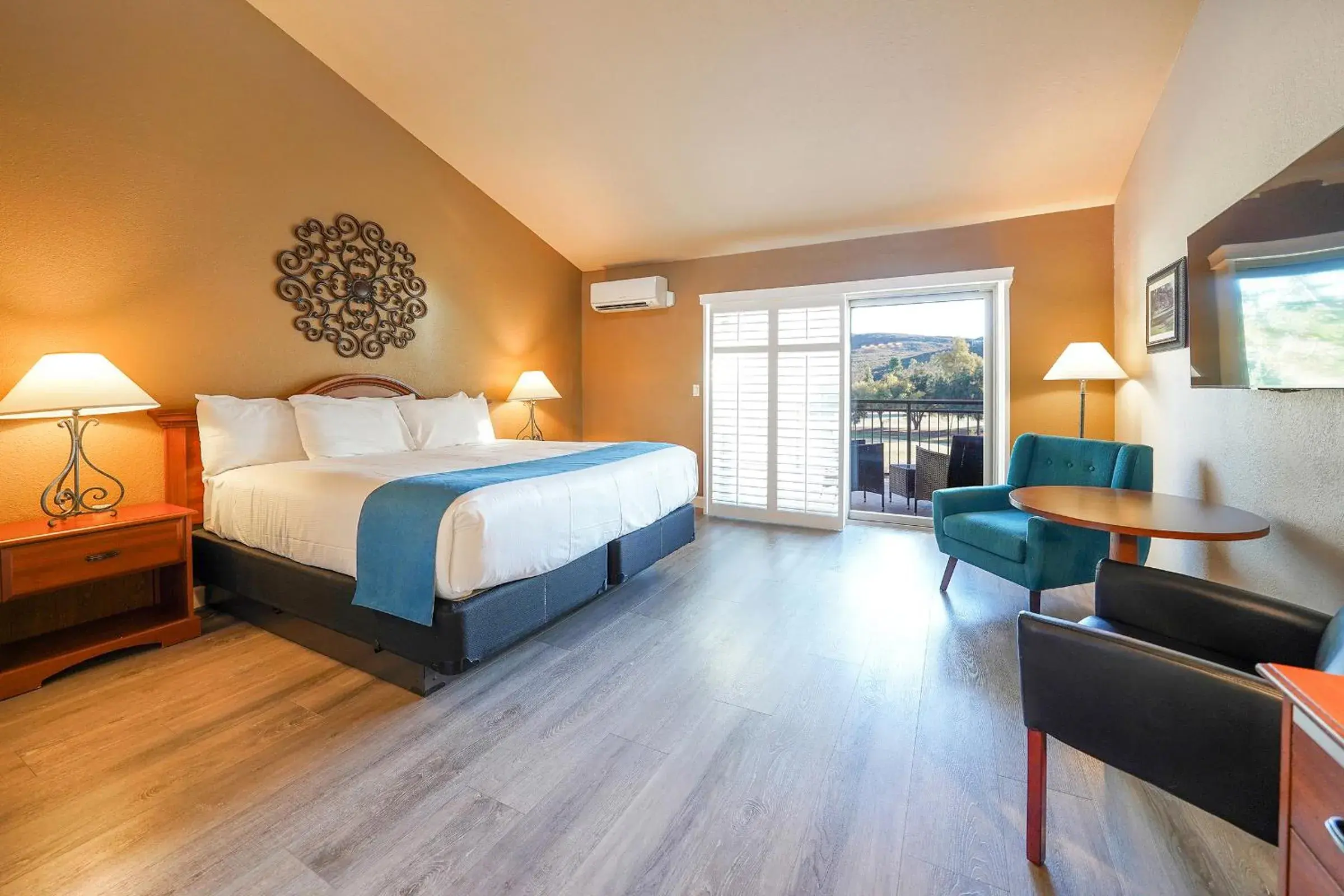 King Room in San Vicente Golf Resort King Room in San Vicente Golf Resort