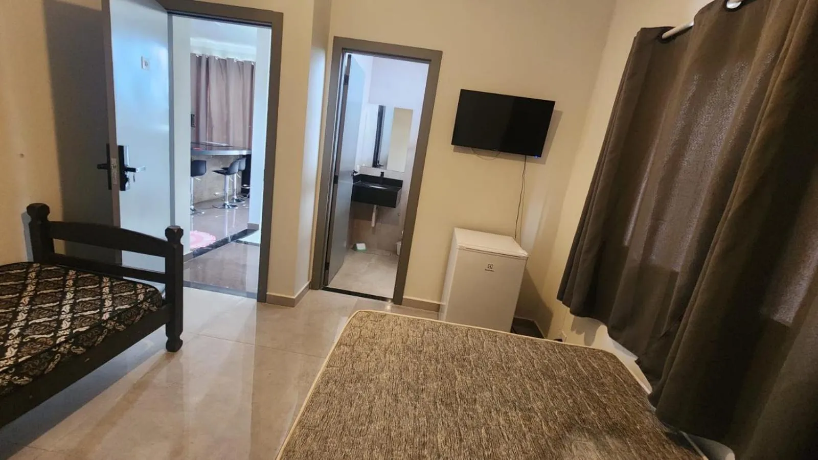 Bed in Vila Caluca Olimpia - Flats & Suites