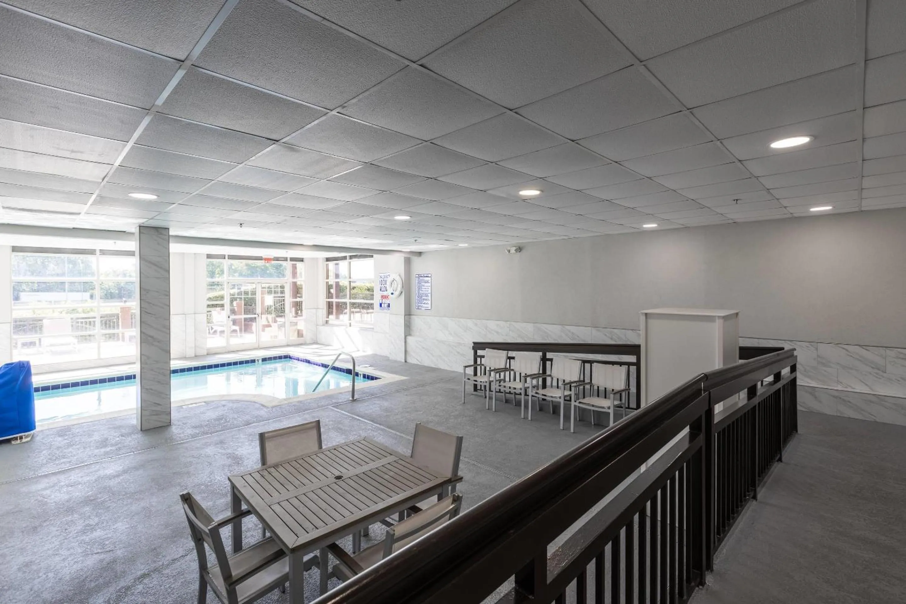 Swimming pool in Country Inn & Suites by Radisson, Lake Norman Huntersville, NC