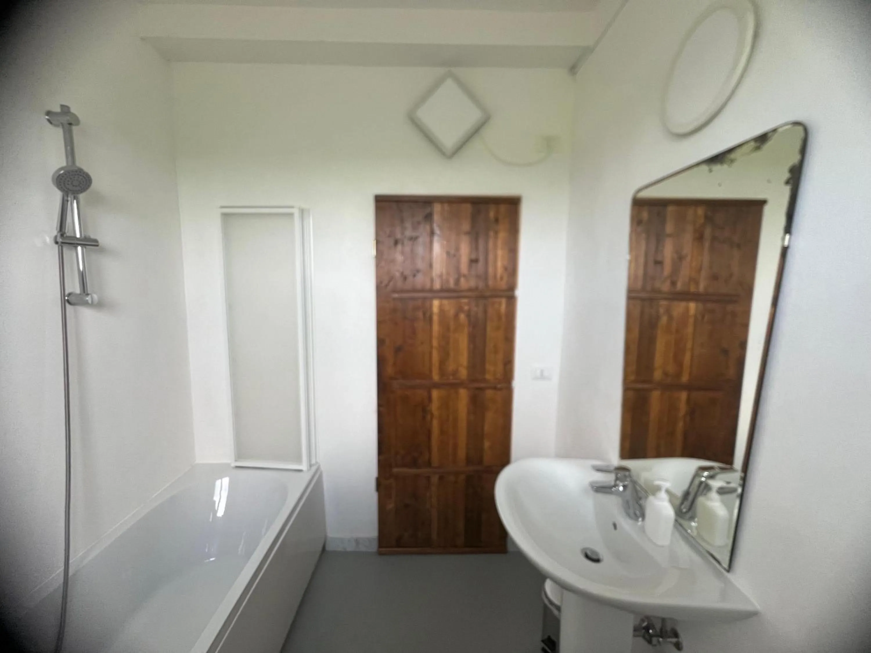 Shower in Antica Vigna