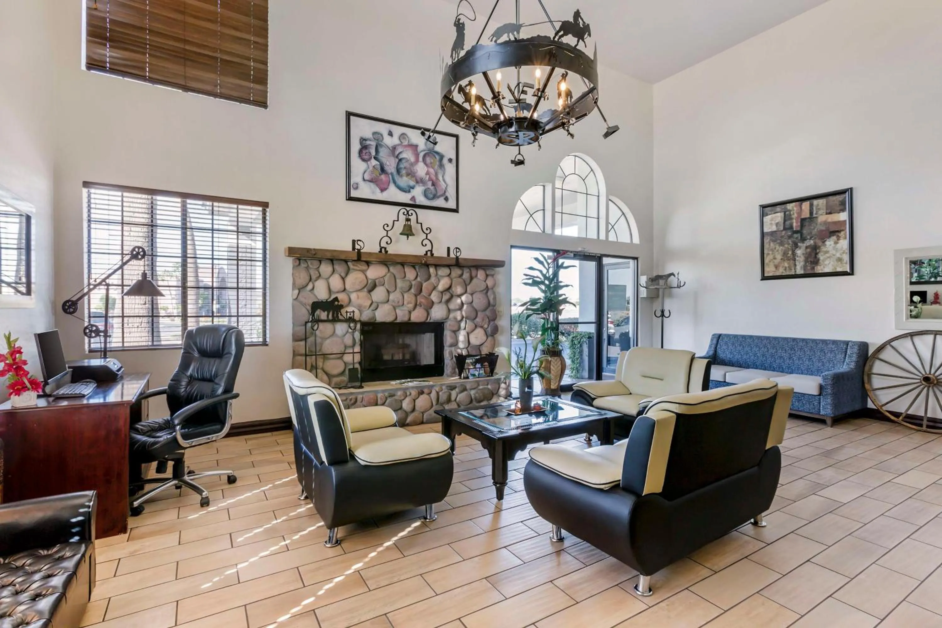 Lobby or reception in Best Western Superstition Springs Inn