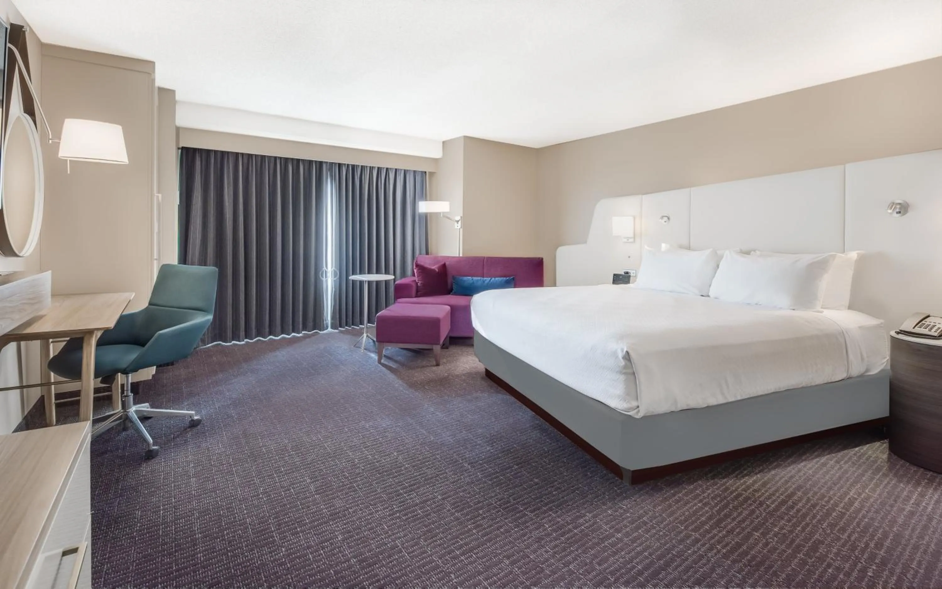 Photo of the whole room, Bed in Crowne Plaza Cleveland at Playhouse Square by IHG