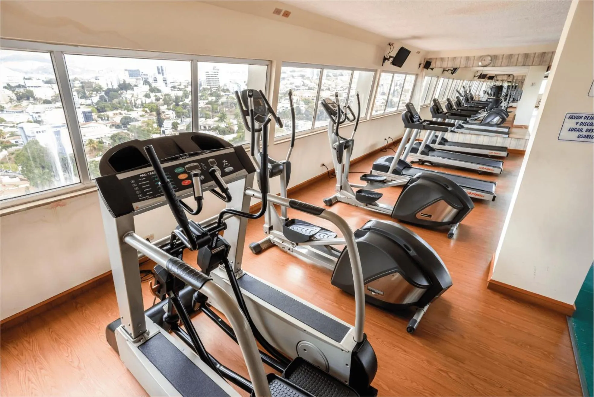 Fitness centre/facilities in Hotel Plaza San Martin