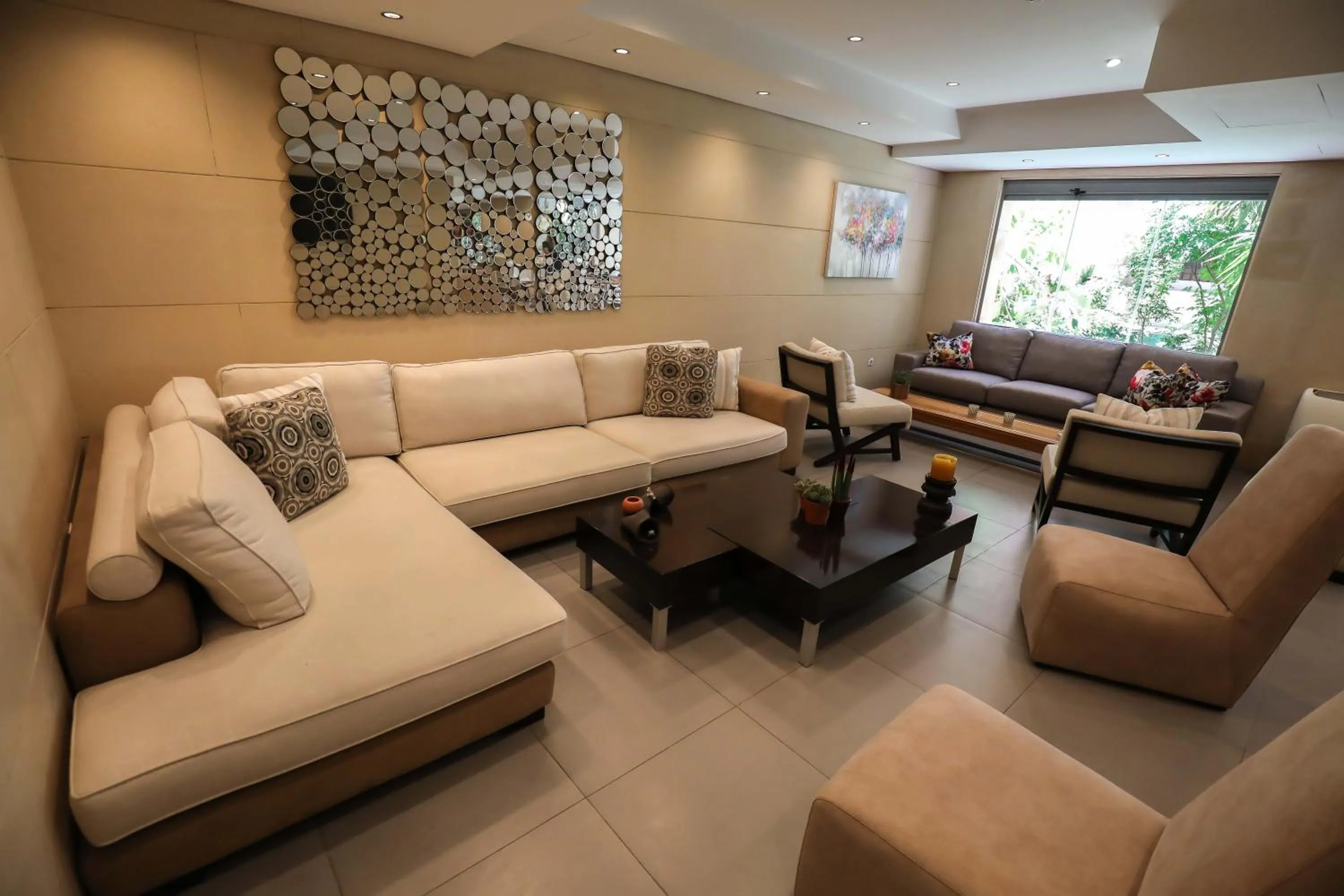 Lounge or bar in Sky Suites