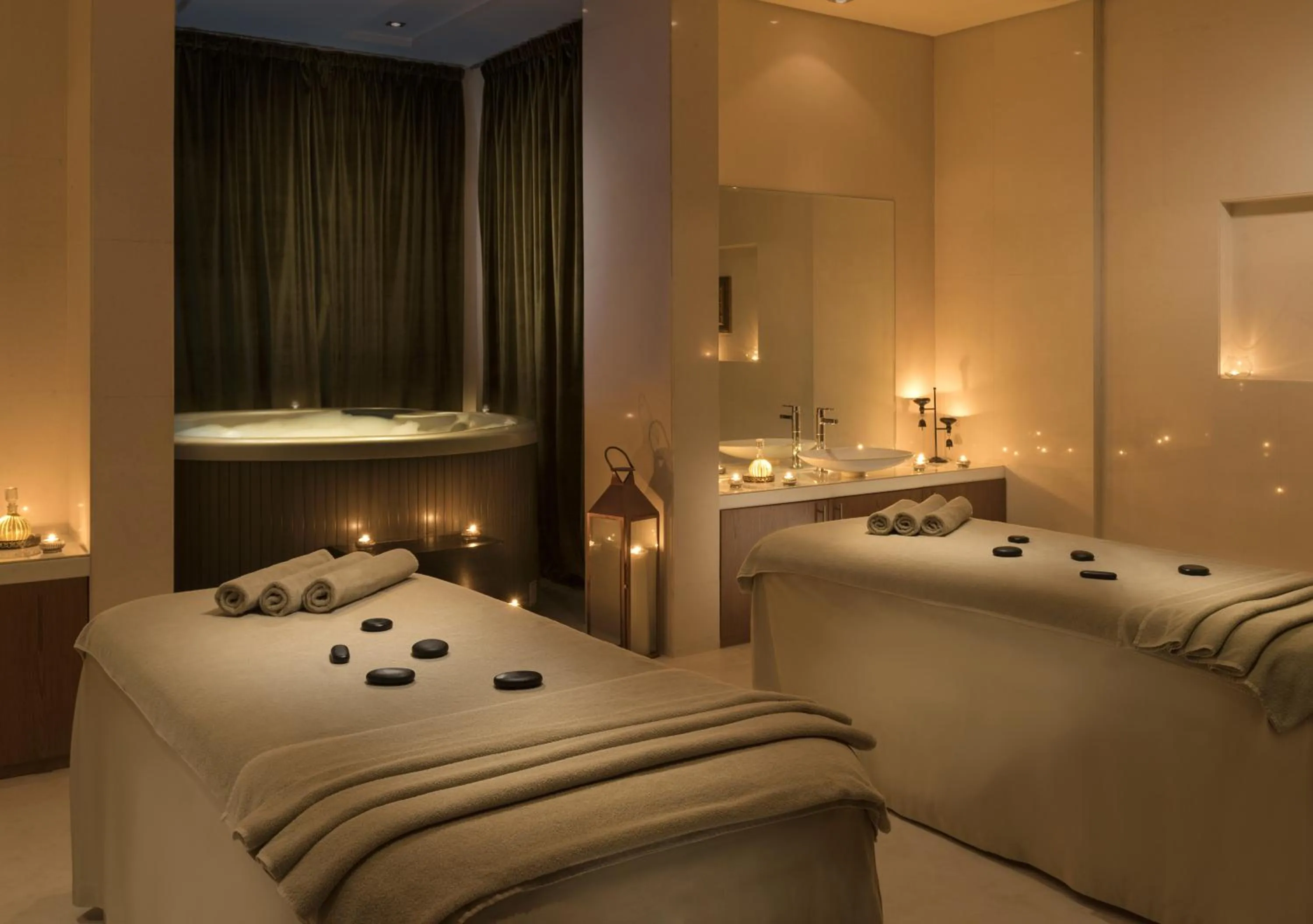 Spa and wellness centre/facilities, Bed in Rixos The Palm Hotel & Suites - Ultra All Inclusive