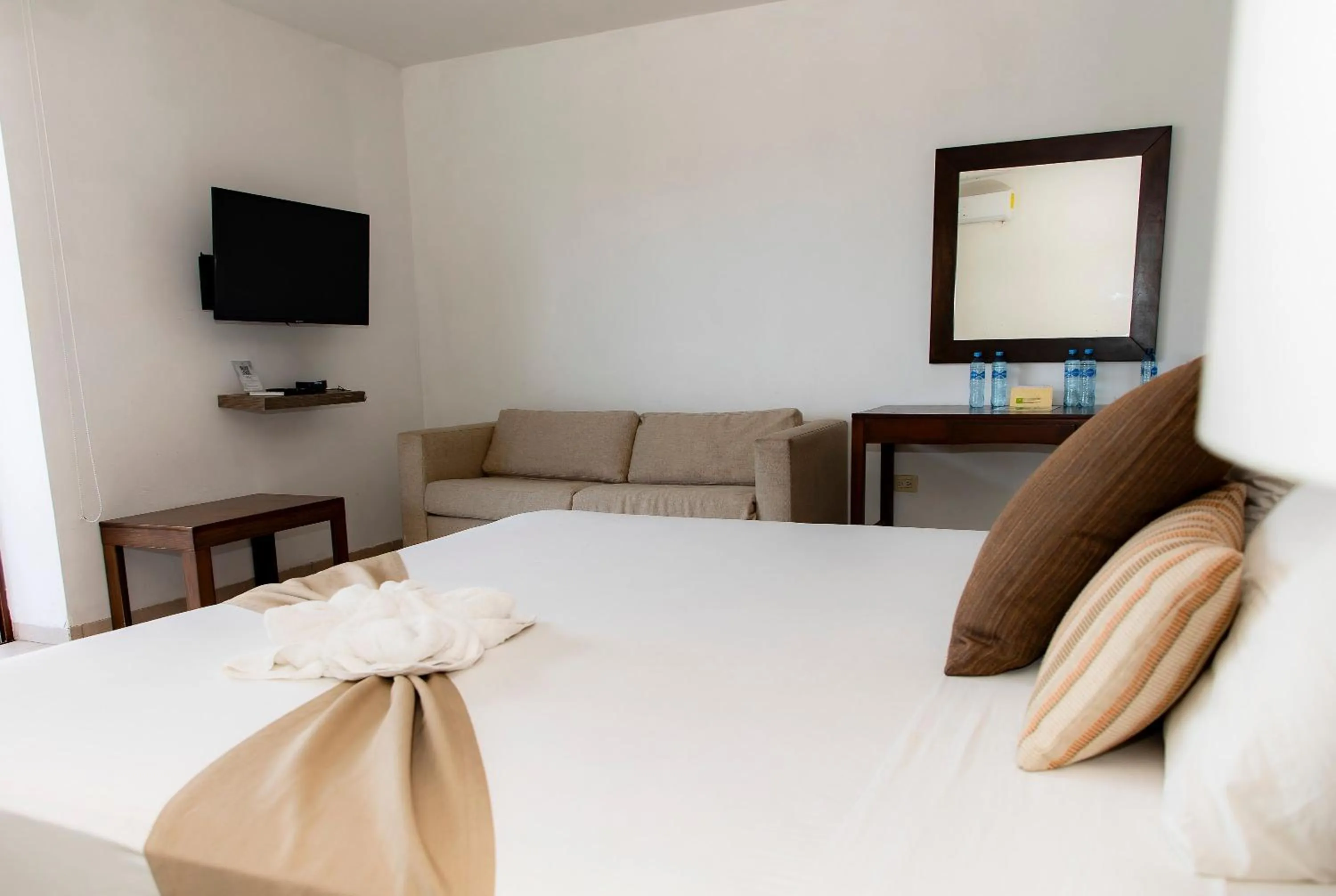 Bedroom, Bed in Quinto Sole Boutique Hotel Mahahual