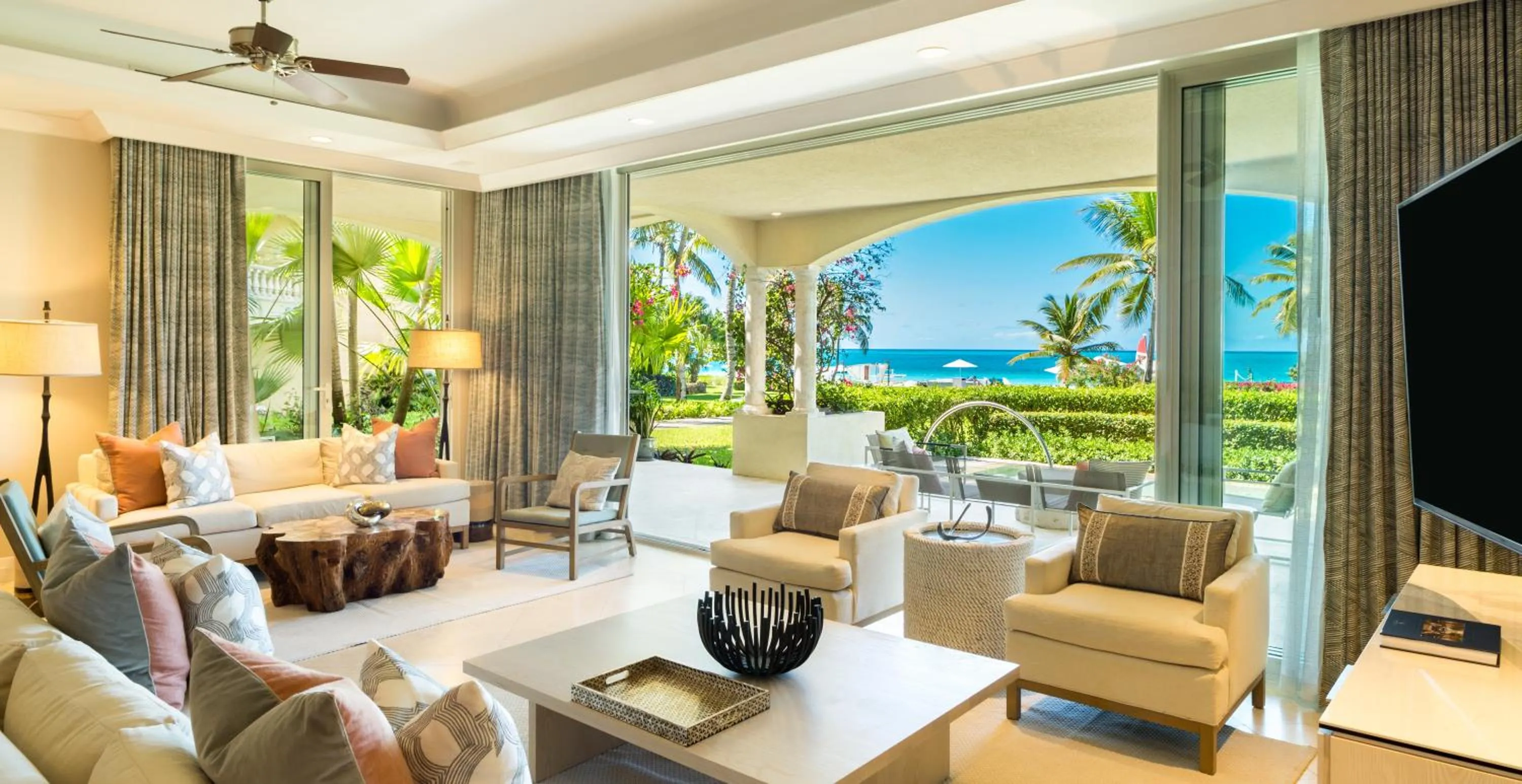 TV and multimedia in Grace Bay Club