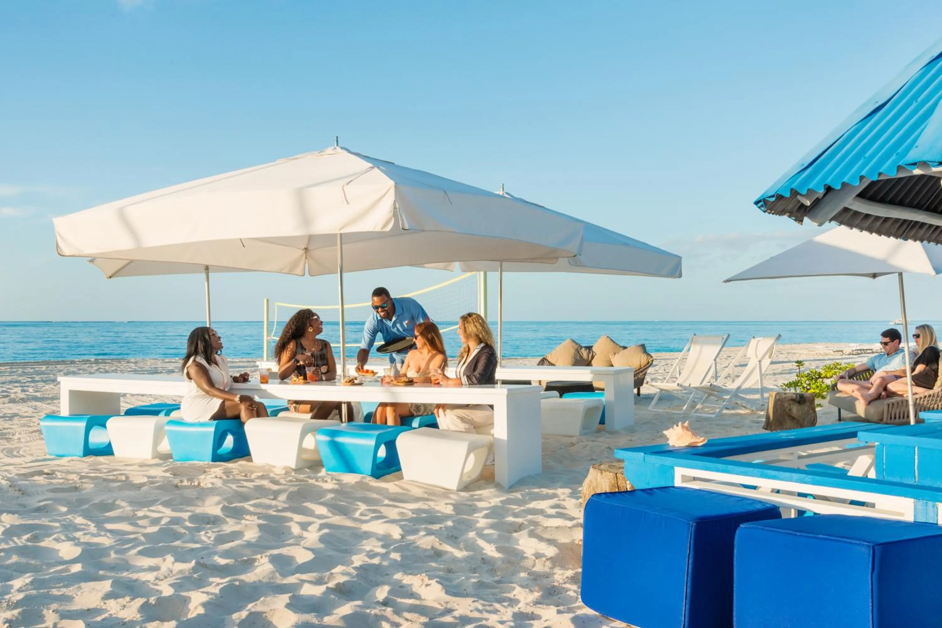 Restaurant/places to eat in Grace Bay Club