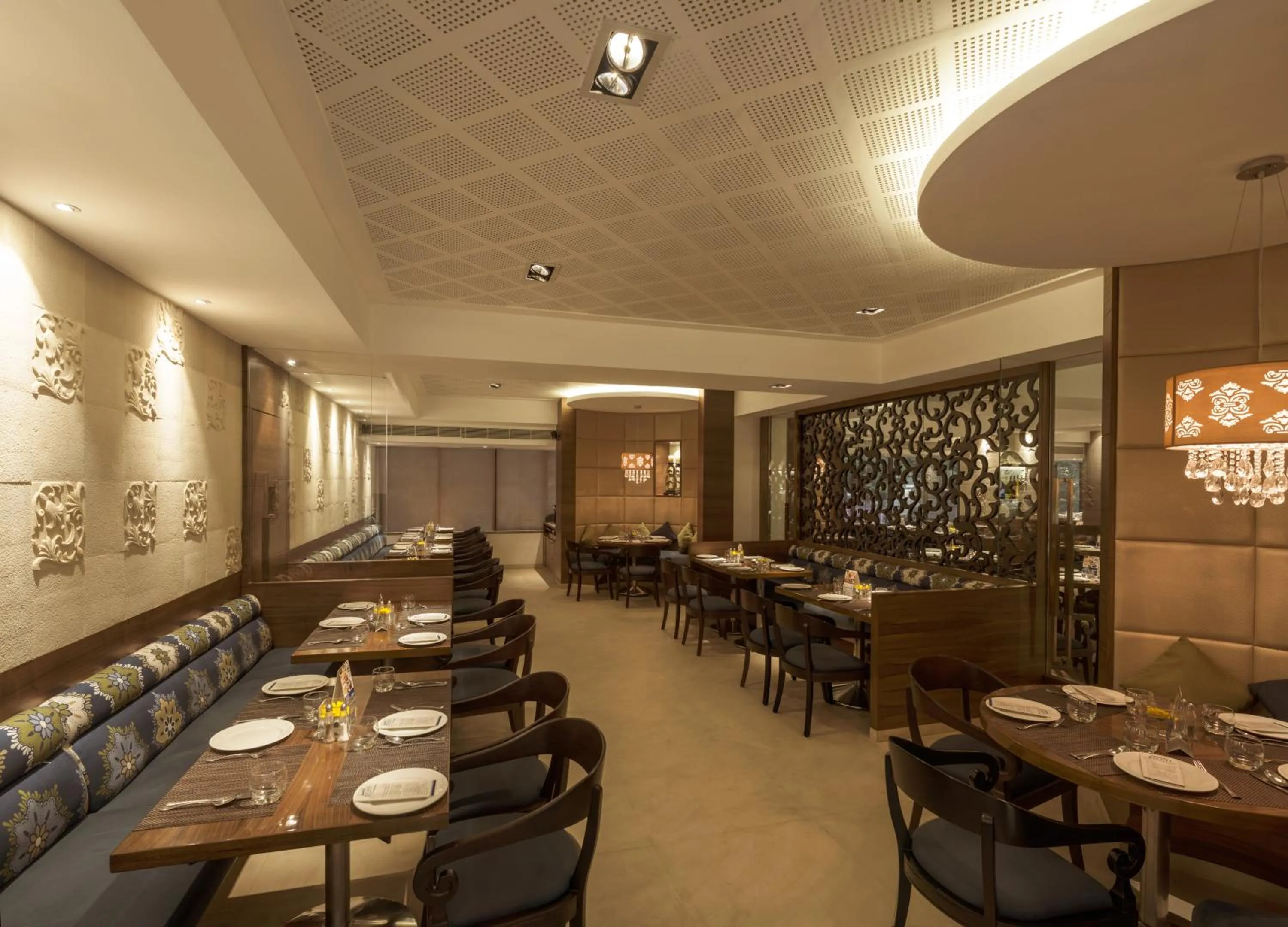 Restaurant/places to eat in Tunga International Hotel