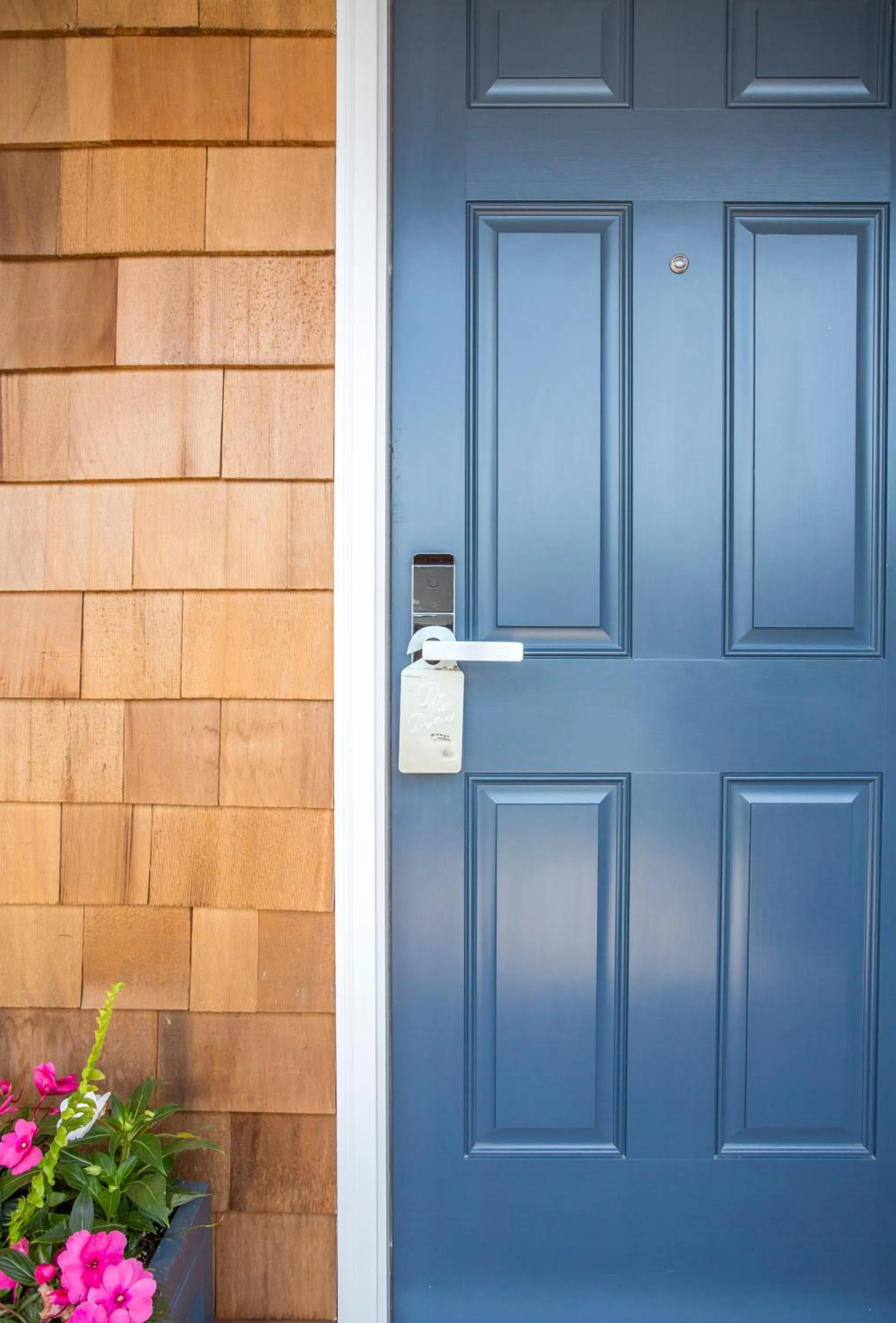 Facade/entrance in Journey East Hampton