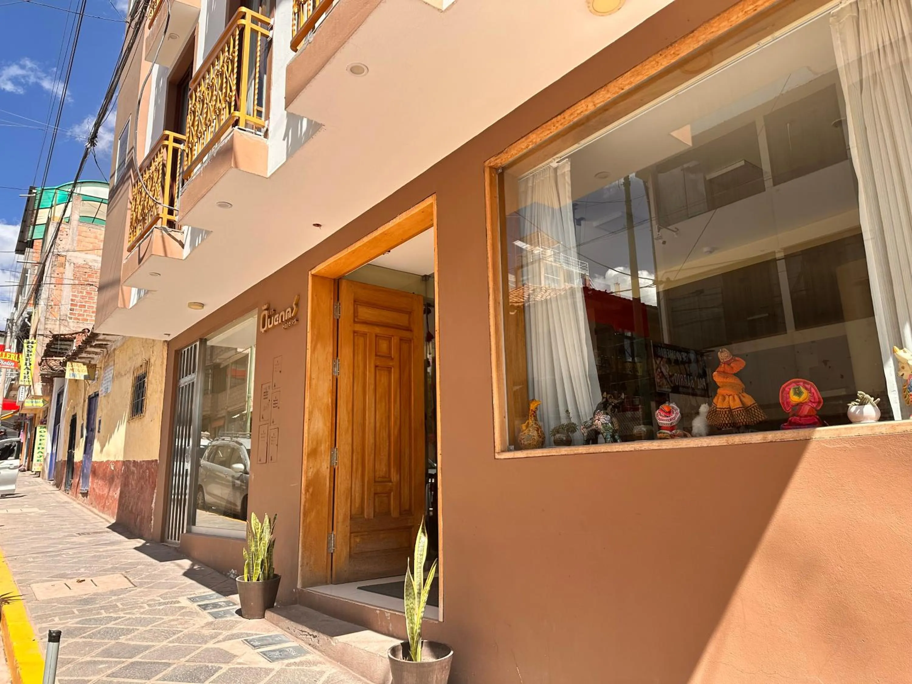 Property building in Hotel Las Quenas