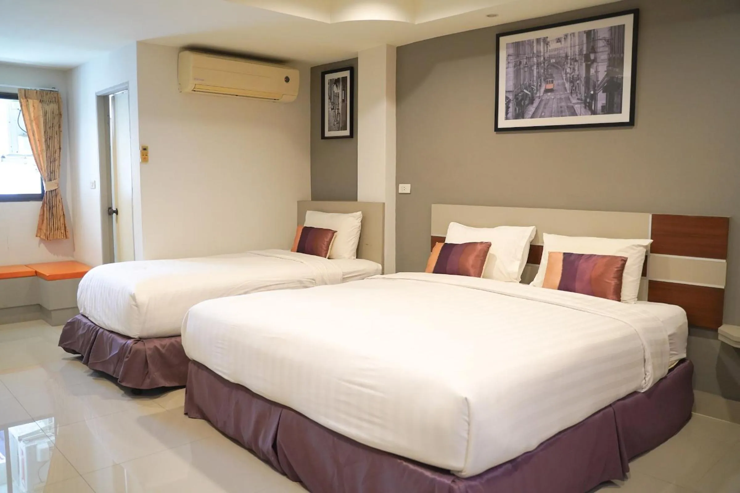 Bedroom, Bed in V Style Pattaya North Beach