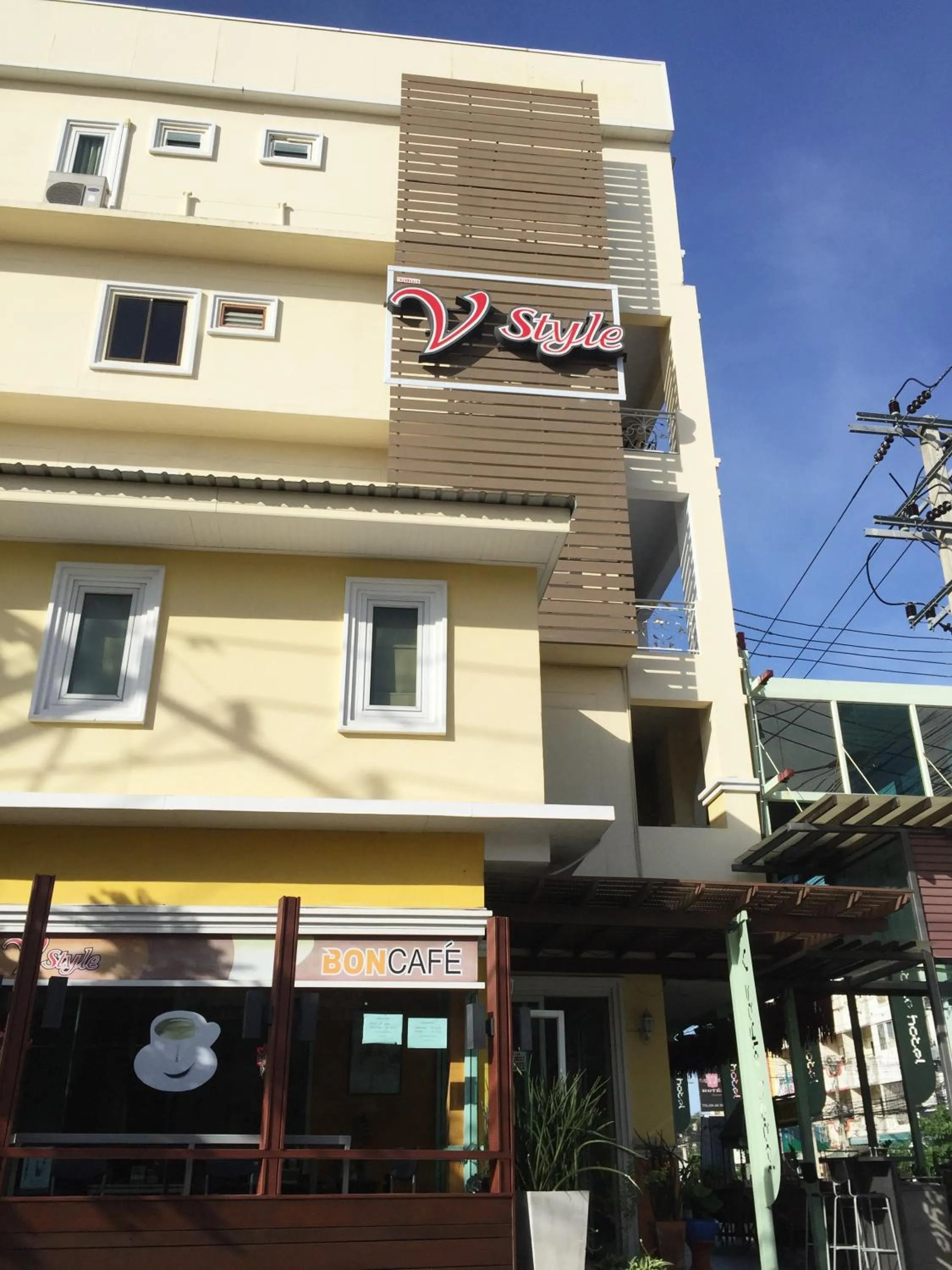 Facade/entrance in V Style Pattaya North Beach